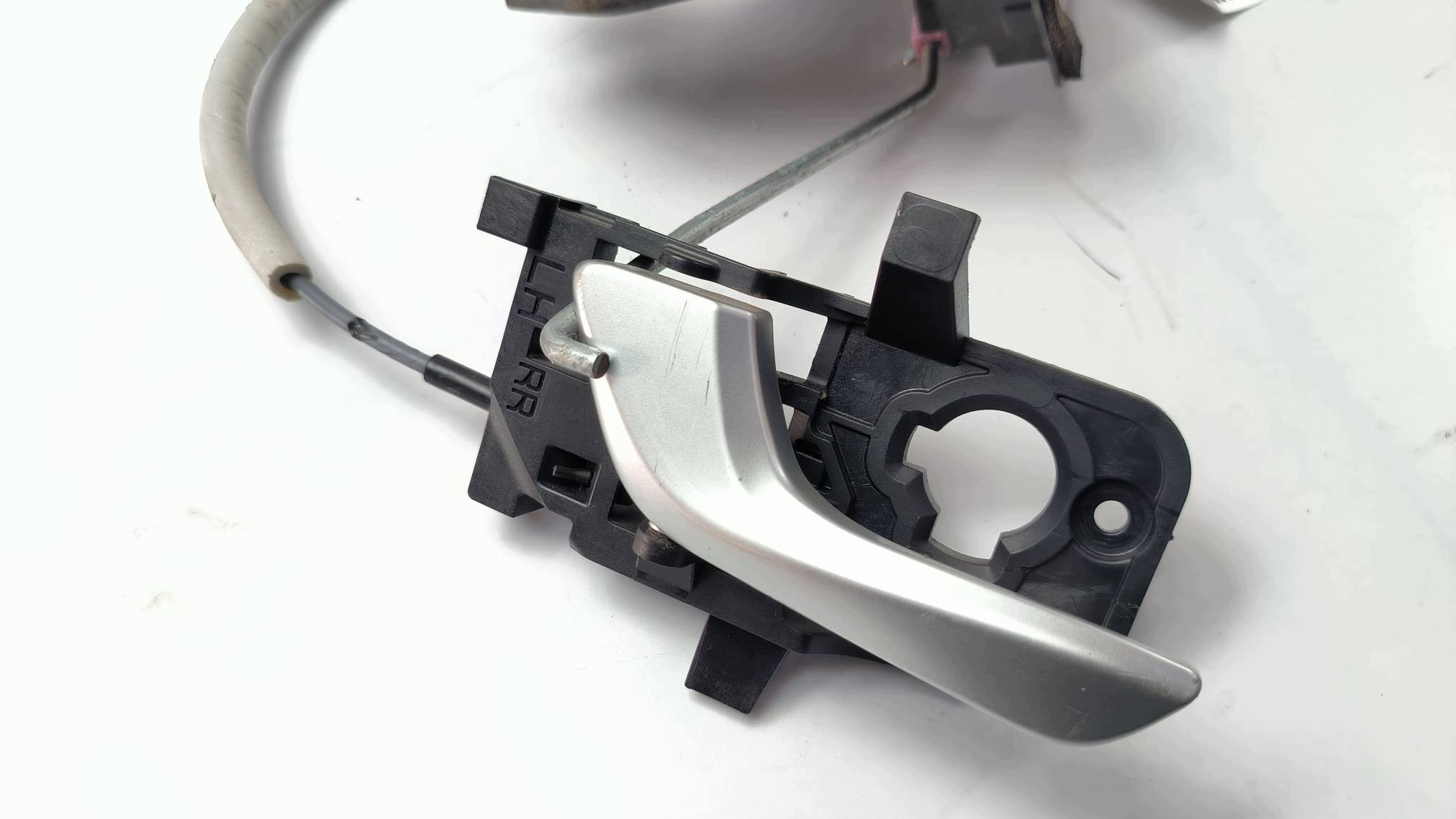 lock door left rear part 81410-H8010 KIA STONIC