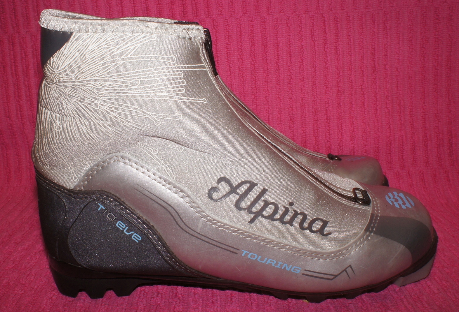 ALPINA T10 Eve - BUTY NARCIARSKIE BIEGOWE NNN 38; 245mm