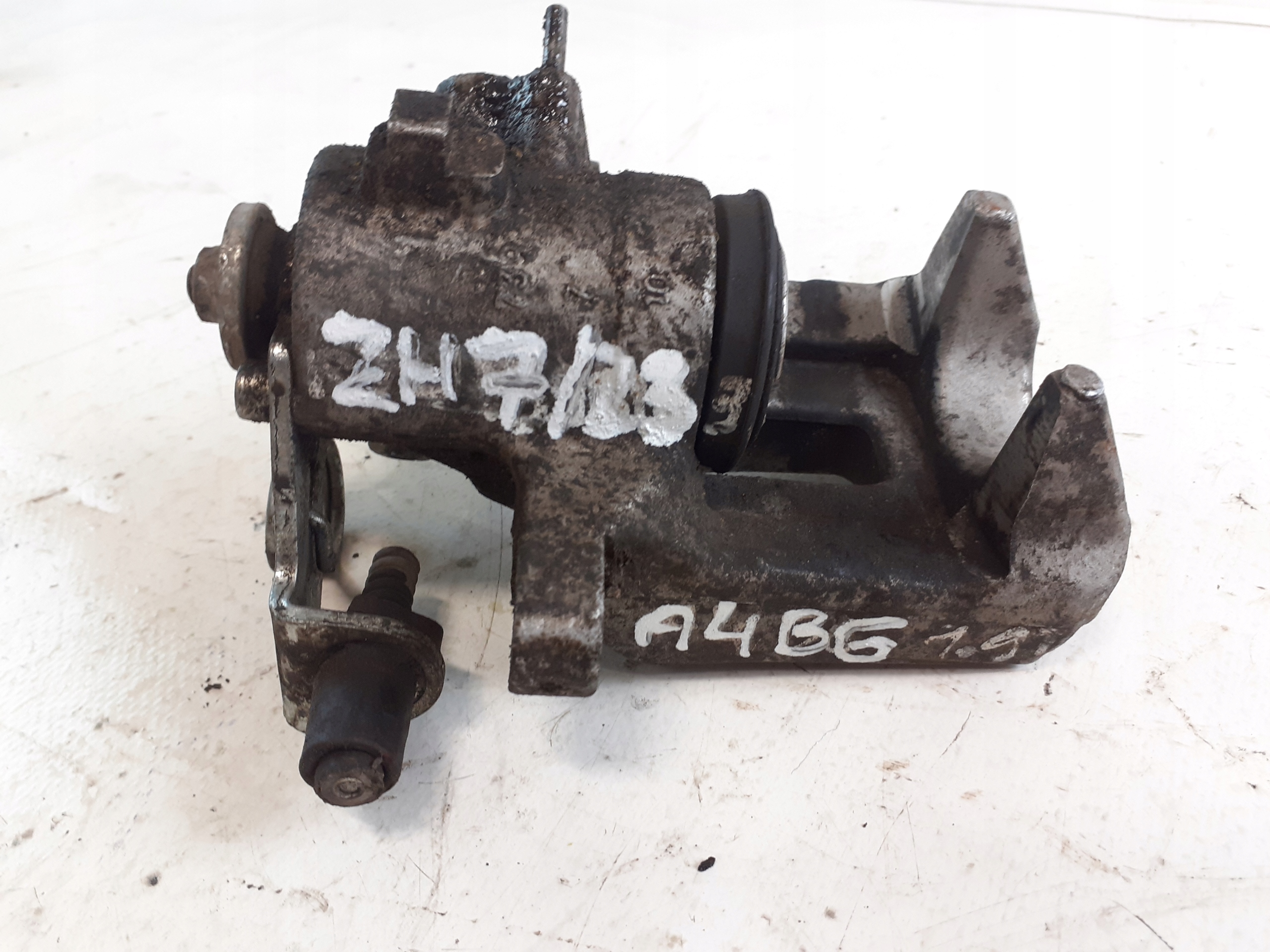 caliper brake rear part left AUDI A4 B6 1.9 TDI