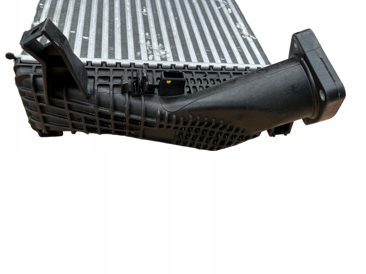 AUDI RSQ8 radiator right intercooler 4M0145804BT