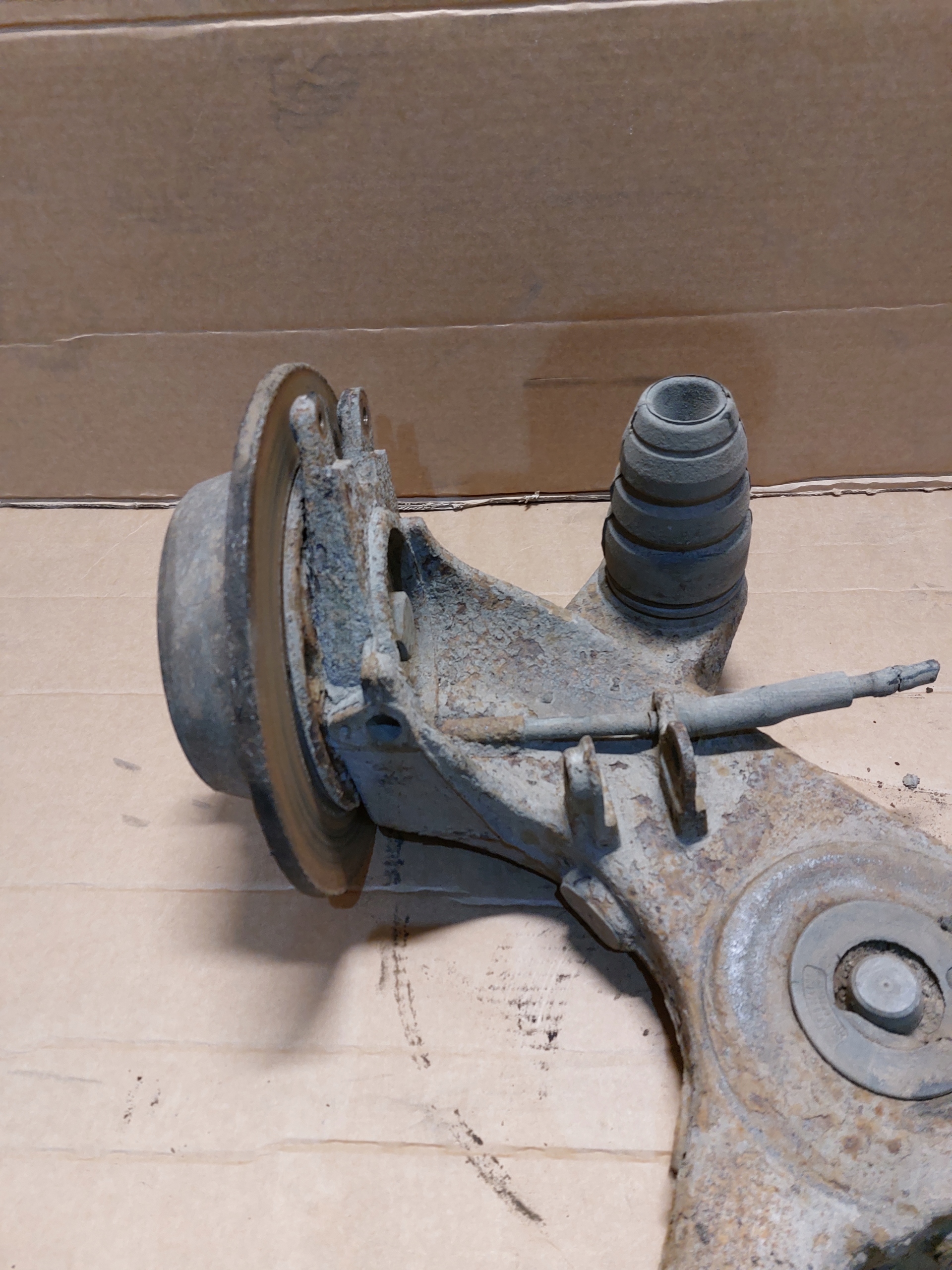 arm swing right rear part MERCEDES VITO W638 2.3D