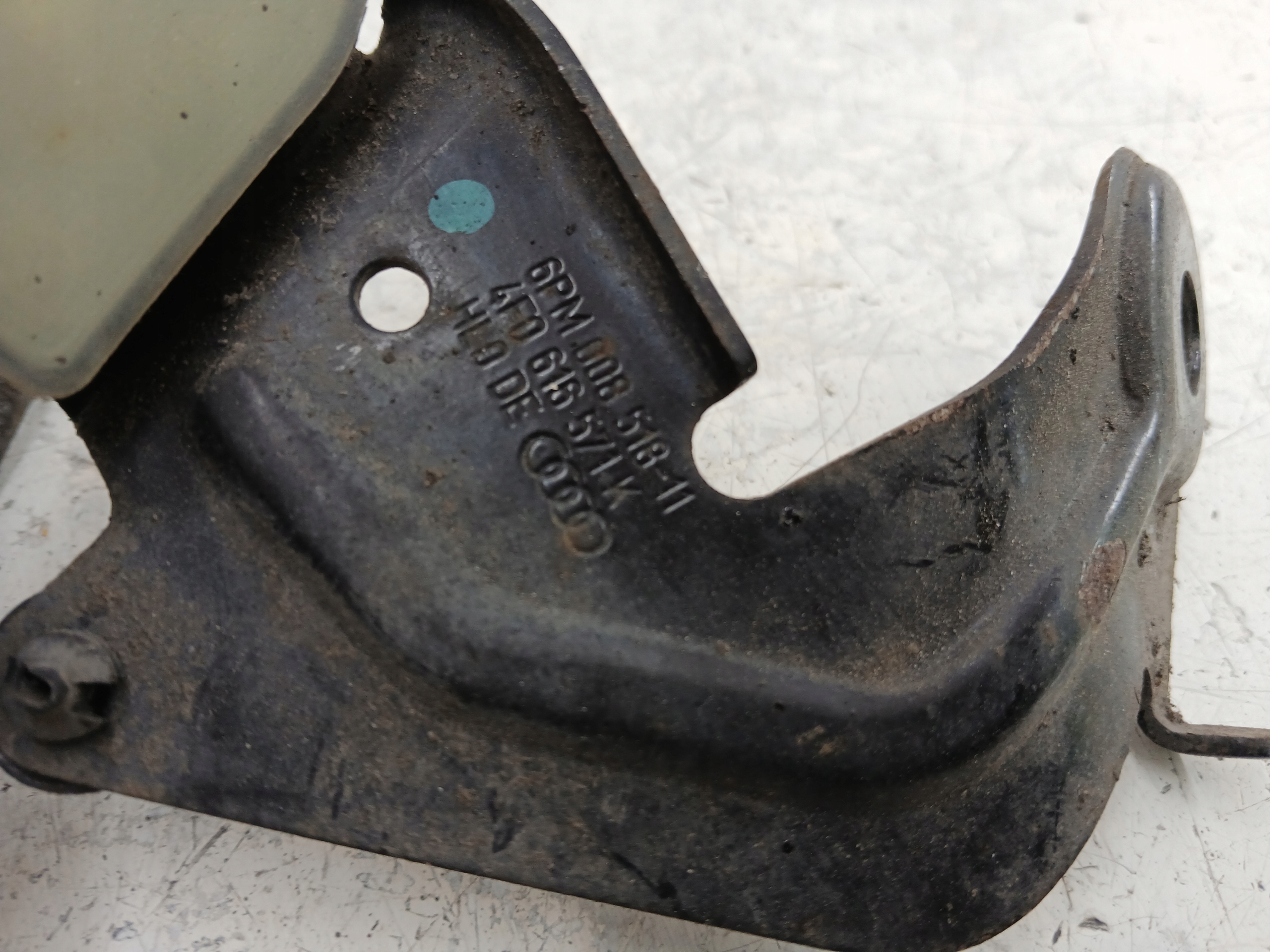 AUDI A6 C6 Sensor POZIOMOWANIA Leuchten 4F0616571K