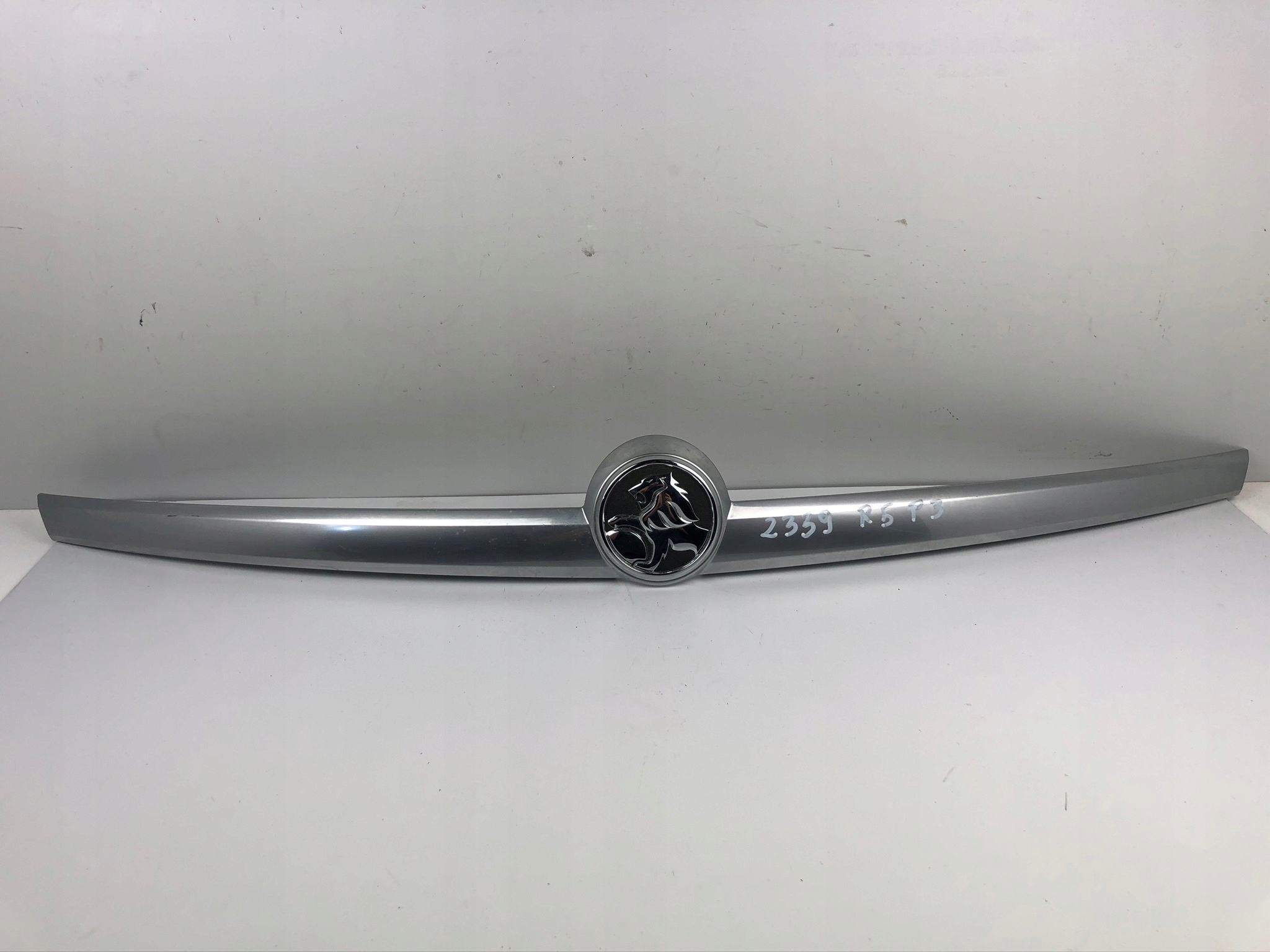 Couverture du capot TYLNIEJ OPEL INSIGNIA A LIFT Berline
