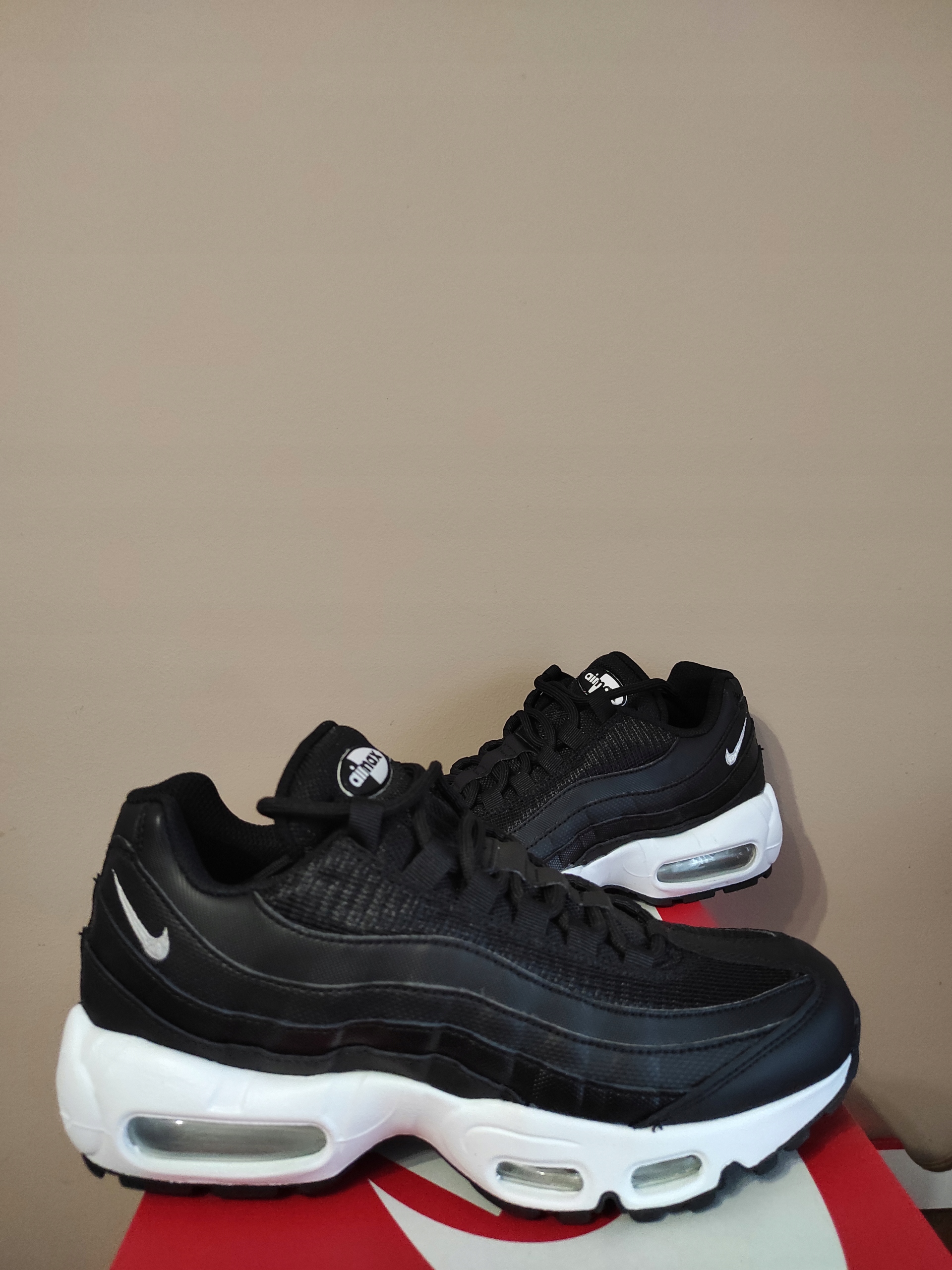 Buty Nike W Air Max 95 38.5 US7.5 24.5 cm black 13183028665