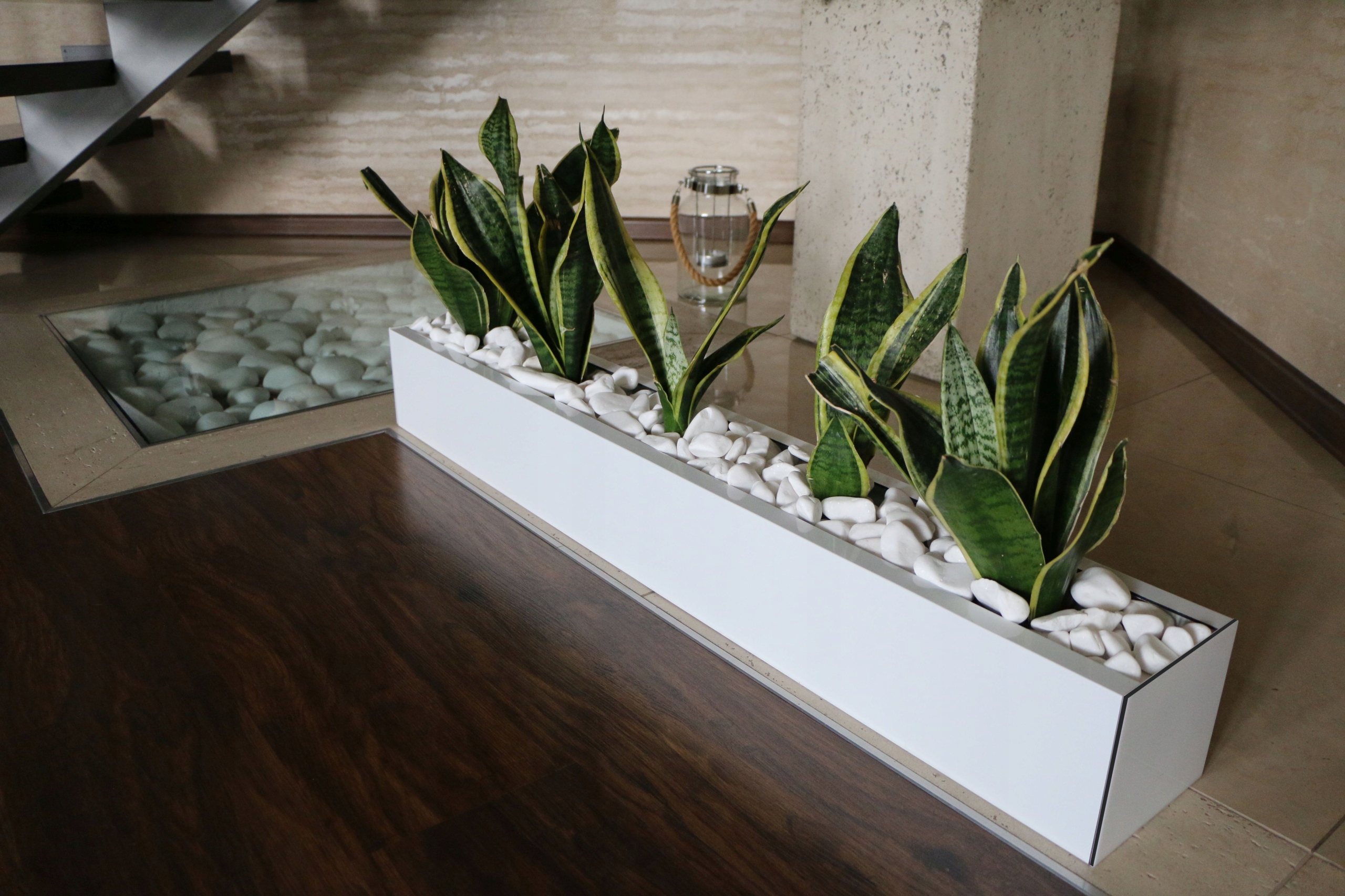 DONICZKA PROSTOKĄTNA, ALUMINIOWA NA WYMIAR 80 cm Materiał kompozyt