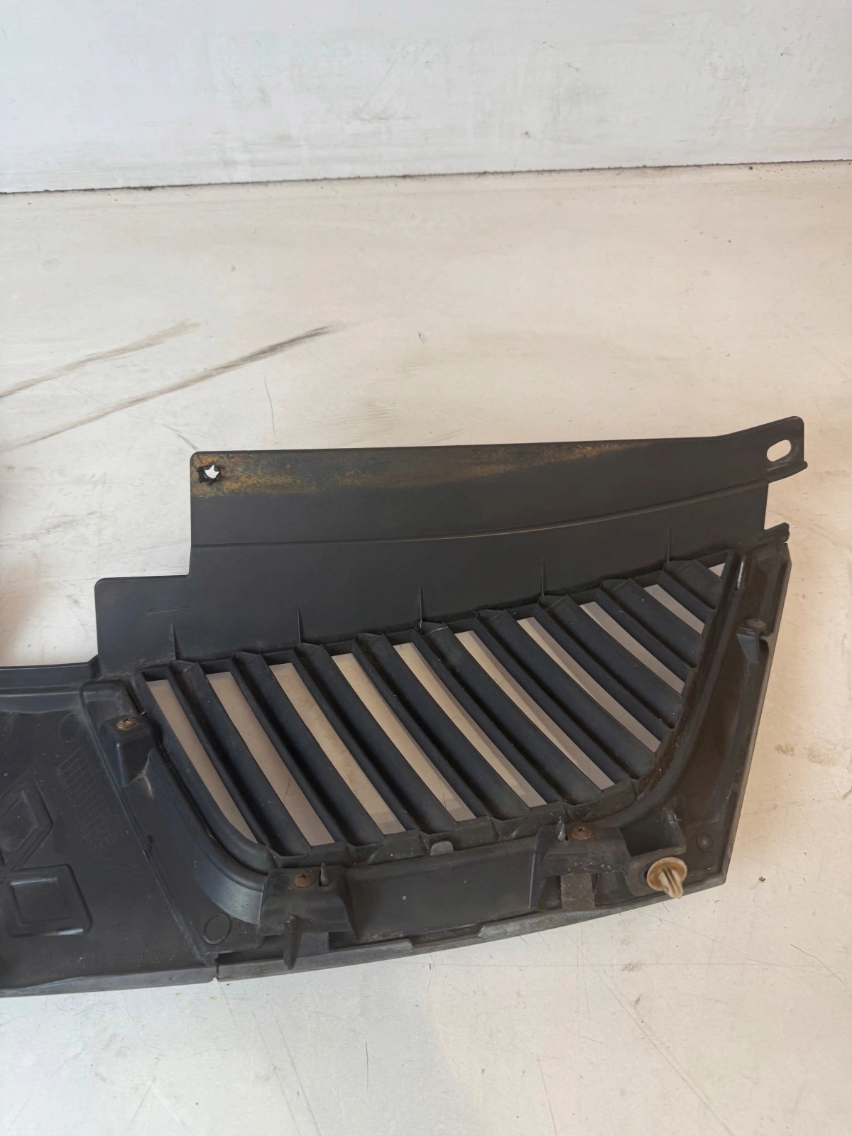 grill grille radiator Mitsubishi Outlander II