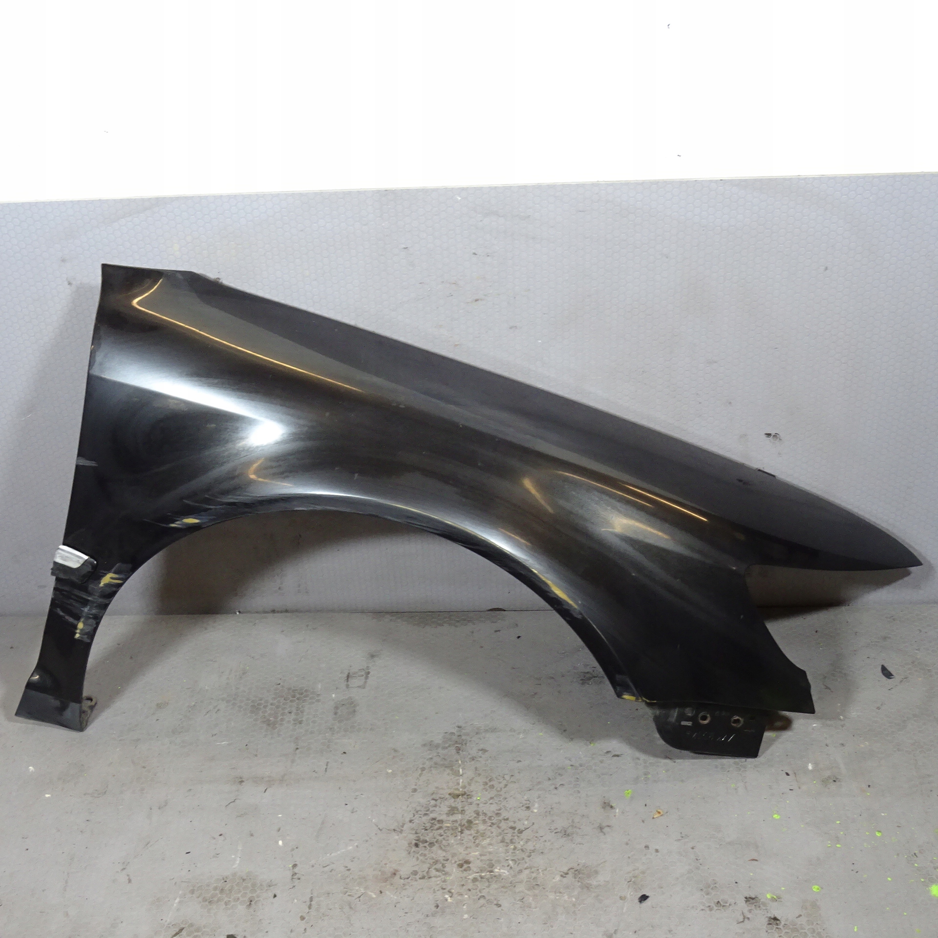 VW PHAETON Aile Avant Droite L041