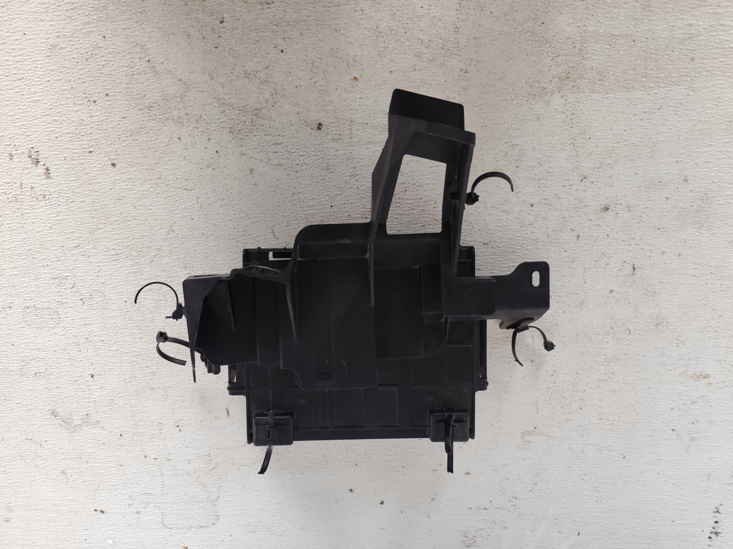 OPEL ASTRA K holder console bracket KOMPUTERA 13408288