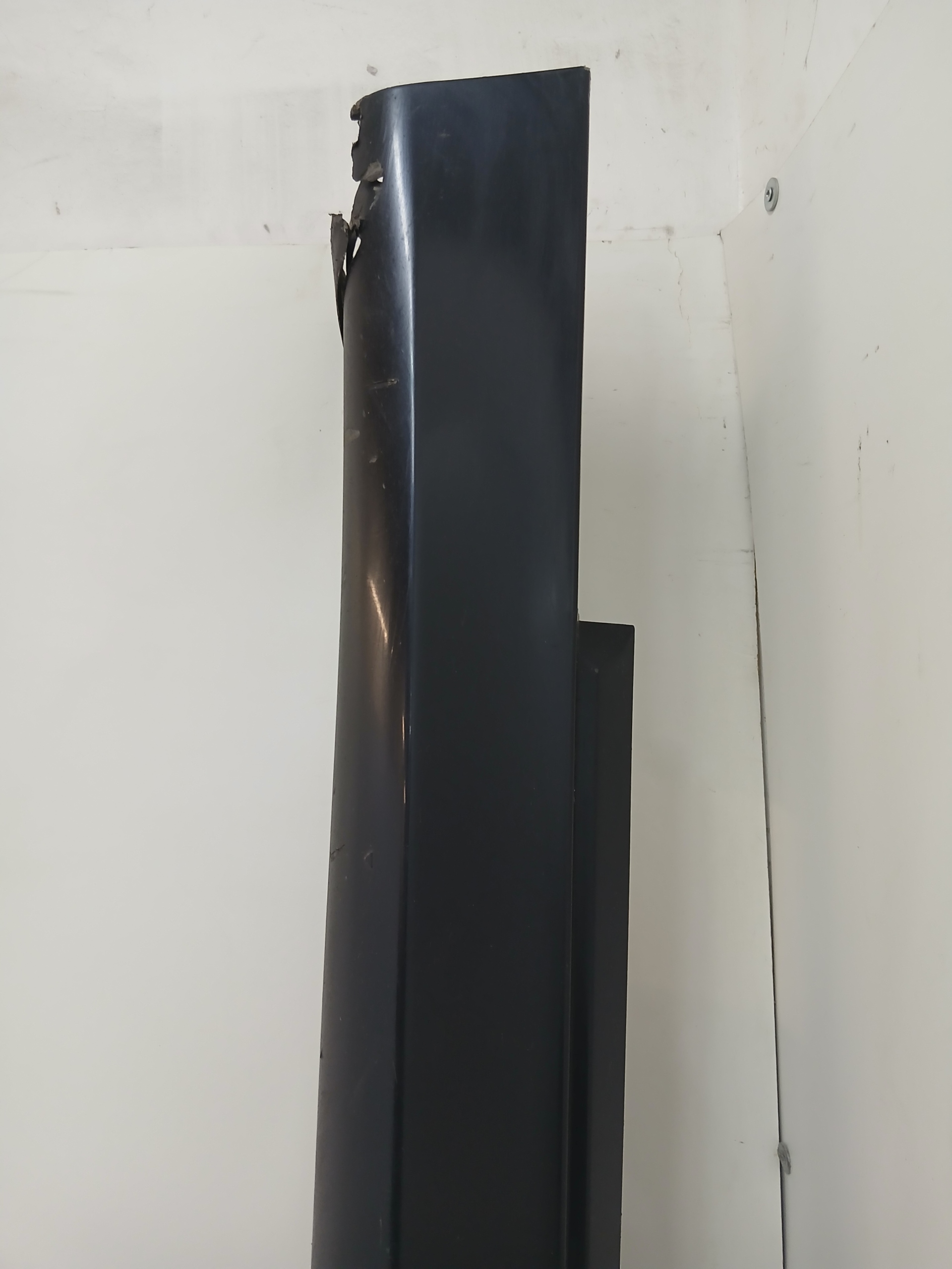 moulding threshold left BMW E60 E61 416/9 M PAKIET