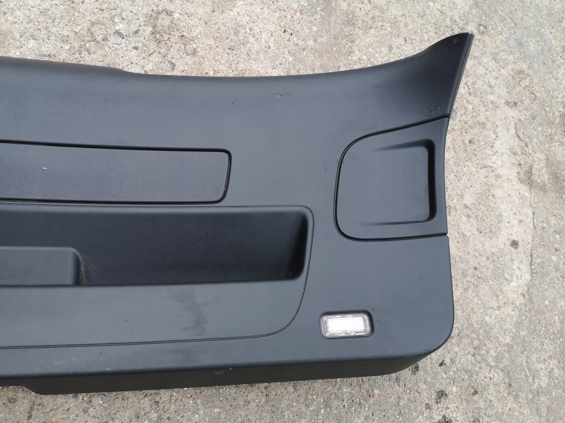 AUDI Q7 4L upholstery bonnet boot 4L0867973A
