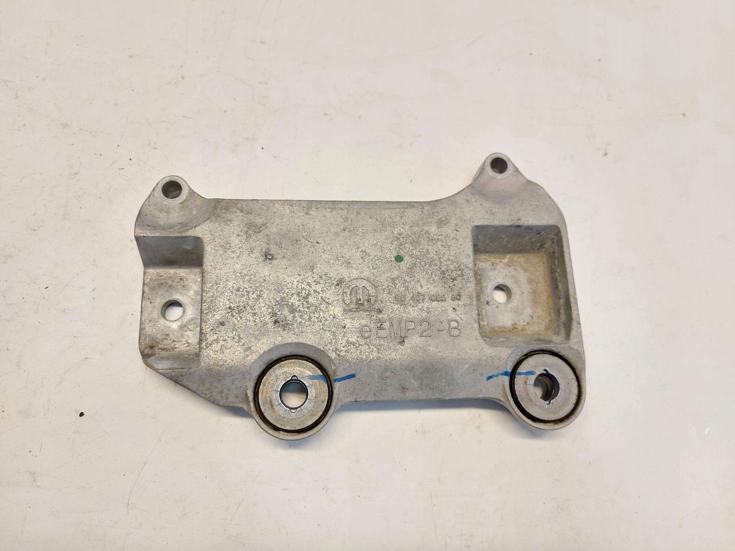 Citroen E-Berlingo IV Support Support plaque Moteur Gauche 9840708580