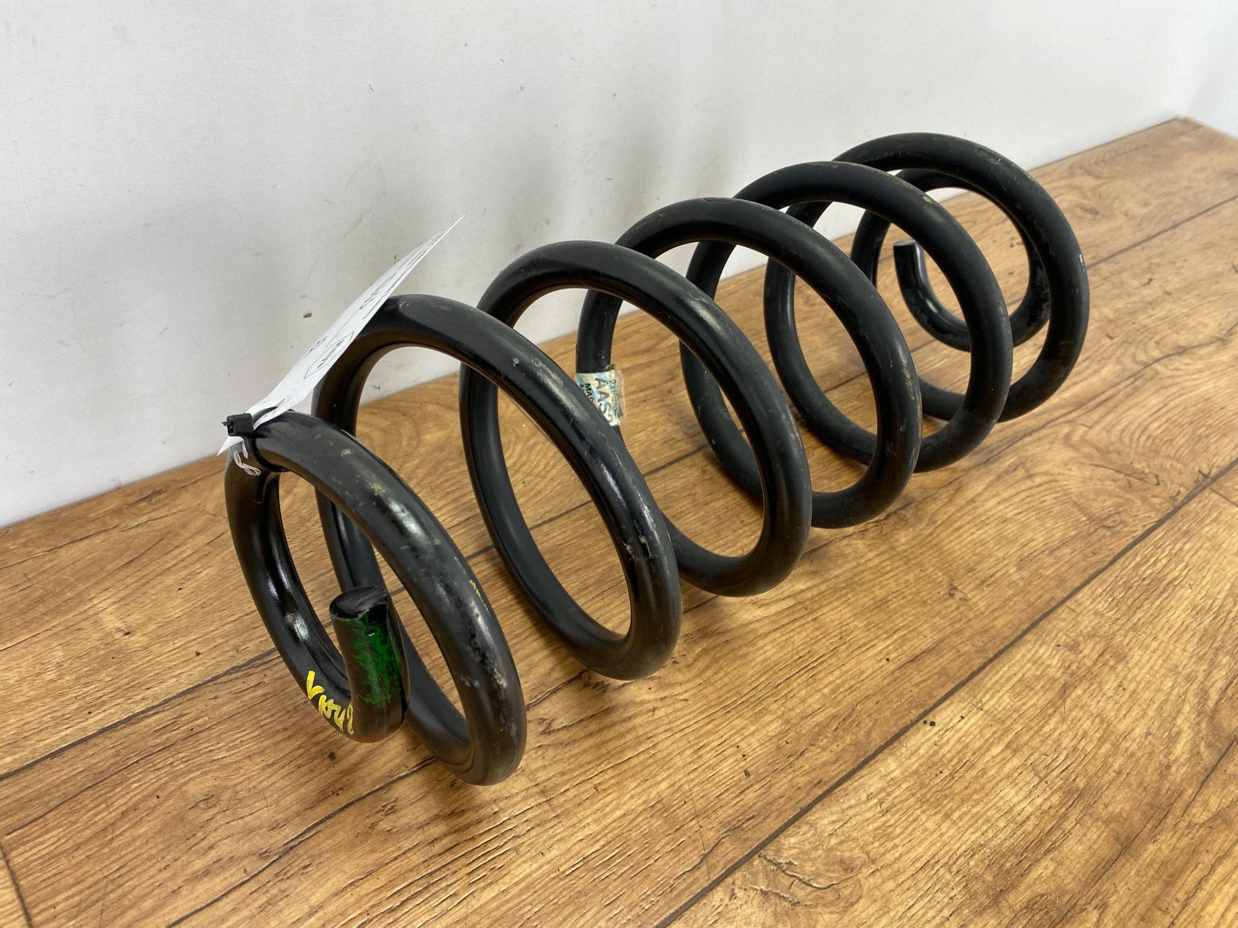 spring rear Cadillac Escalade IV 6.2 2015+