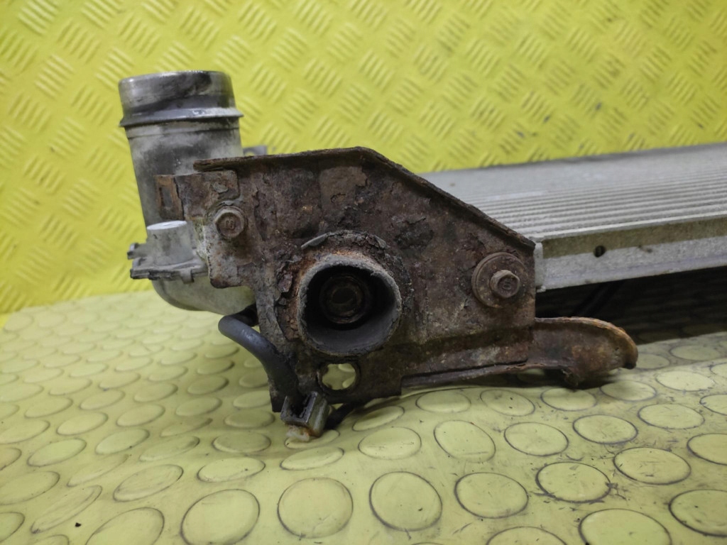 TOYOTA AURIS 2.0 D INTERCOOLER JD1271002541