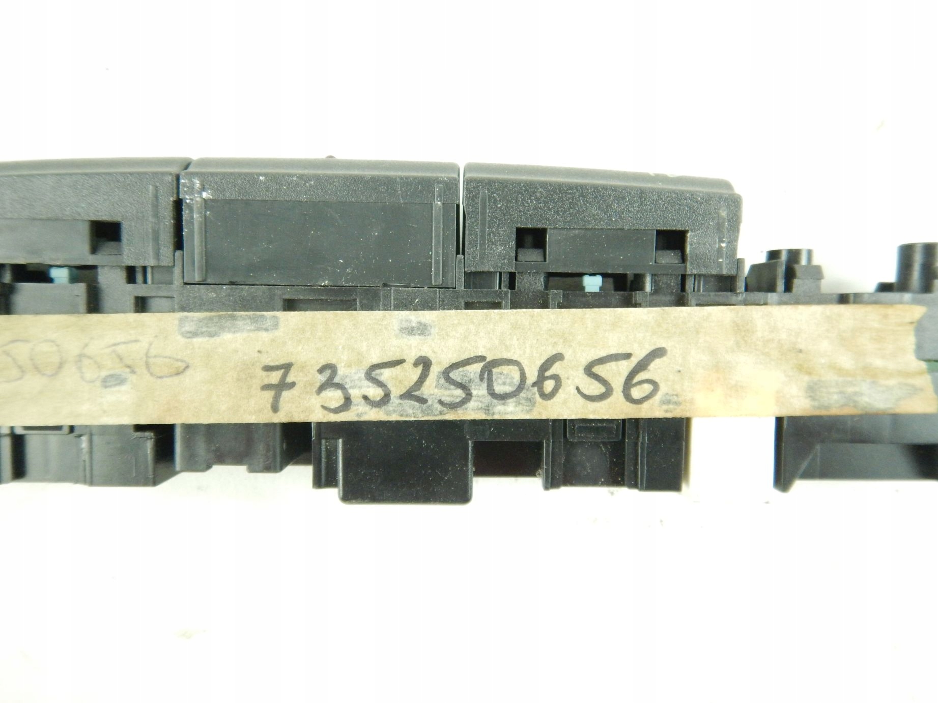 PANEL Bouton FIAT MAREA 96-00 / 735250656
