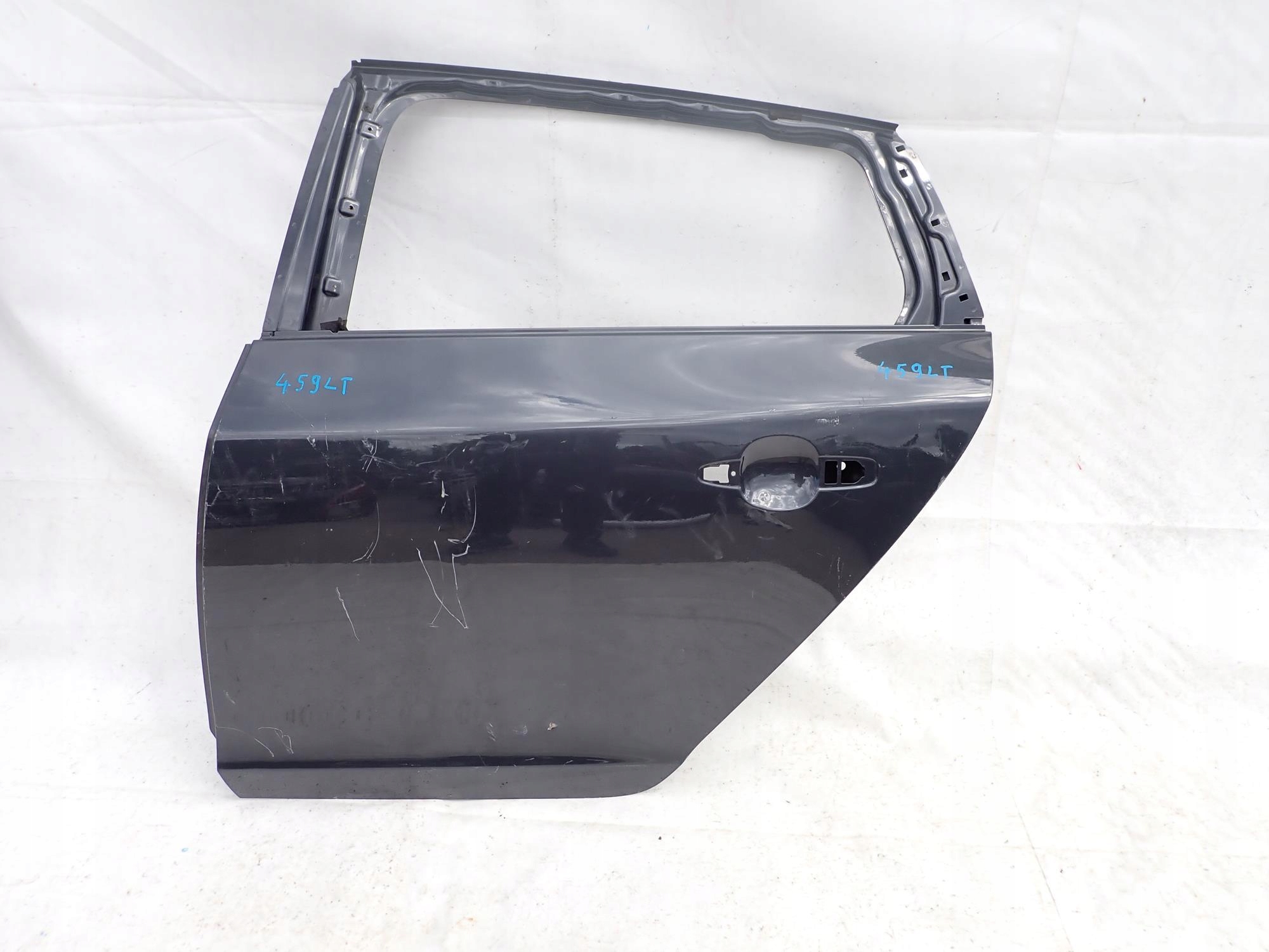 VOLVO V60 and 1 10-18 door rear part rear. left
