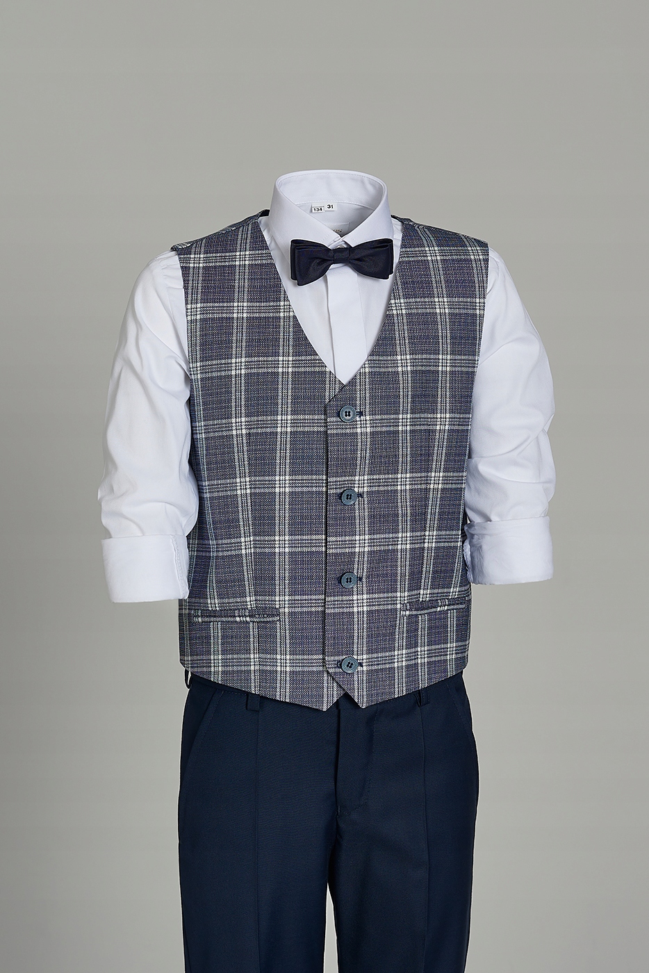 Kamizelka w kratę dla chłopca 164 Marka Inna marka