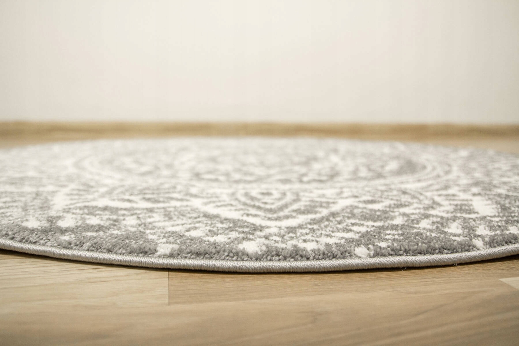 DYWAN OKRĄGŁY DO SALONU SZARY KREMOWY ROZETA MANDALA BOHO LIMA śr. 160 cm Przeznaczenie do wnętrz