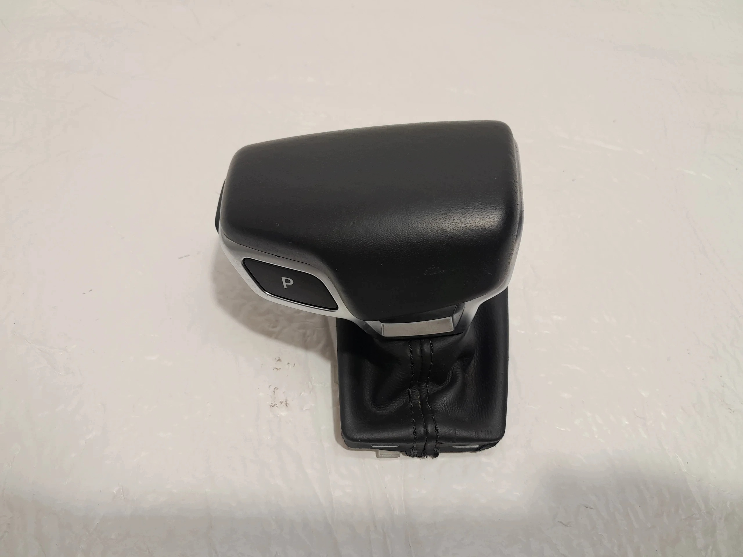 AUDI A4 B9 LIFT leva cambio 100103624
