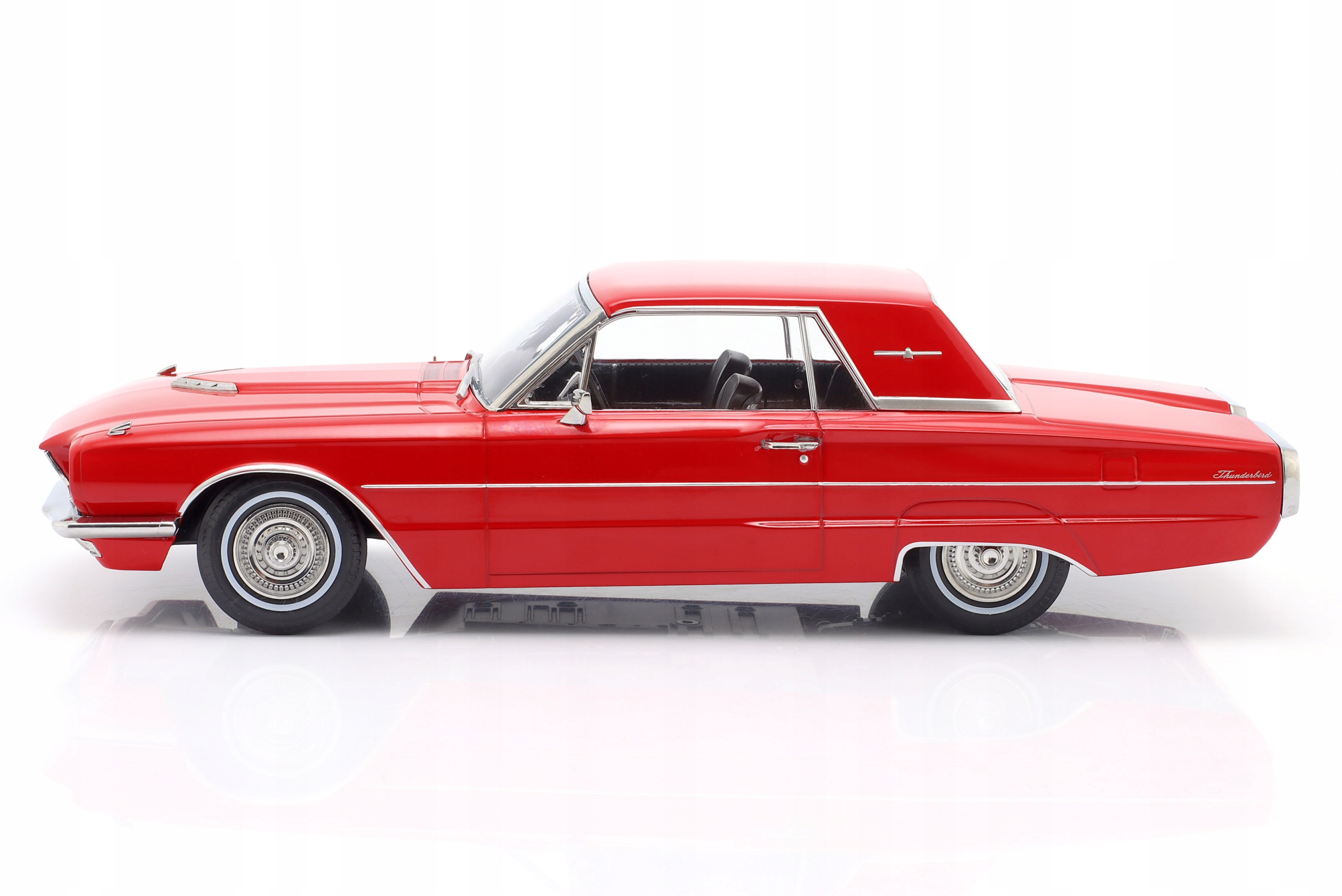 KK SCALE FORD THUNDERBIRD Hardtop Coupe 1966 Red 1:18 Model FORD THUNDERBIRD 1966