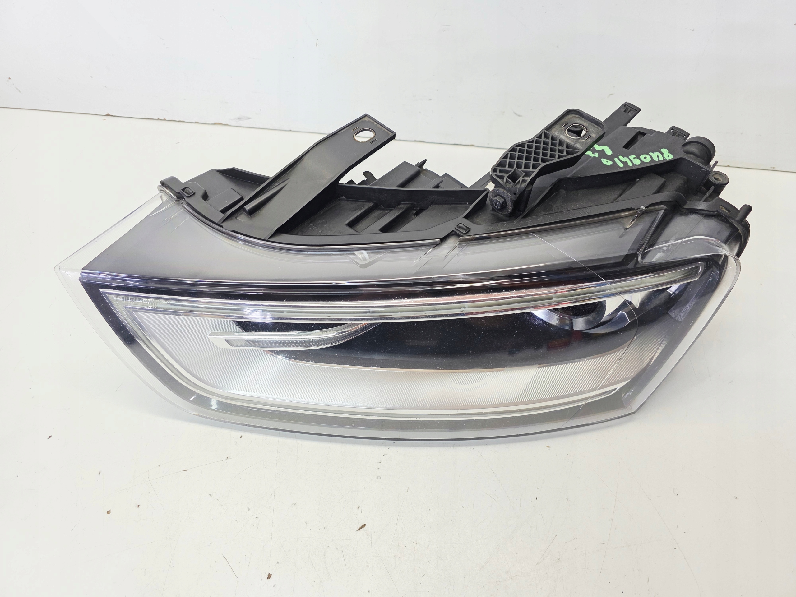 REFLEKTOR light left front BI XENON LED AUDI Q3 8U 8U0941043 EU 38/25