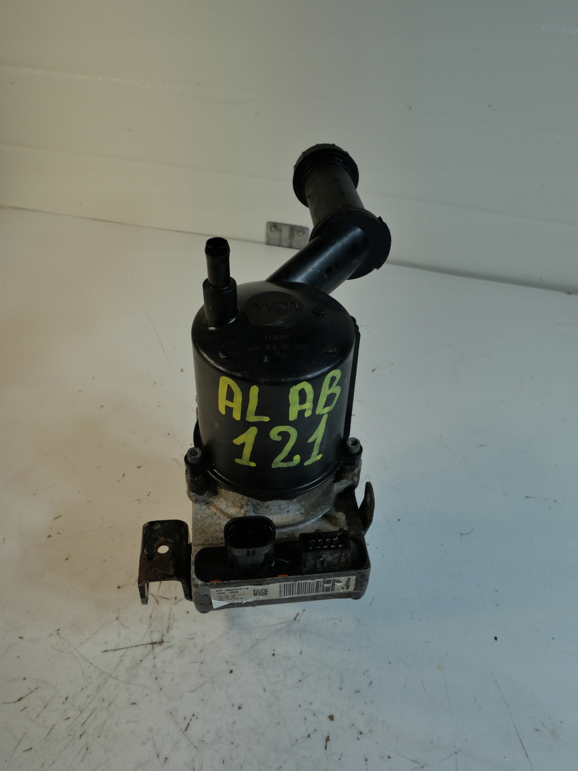 servo pump 9680989480 CITROEN C4 9680989480