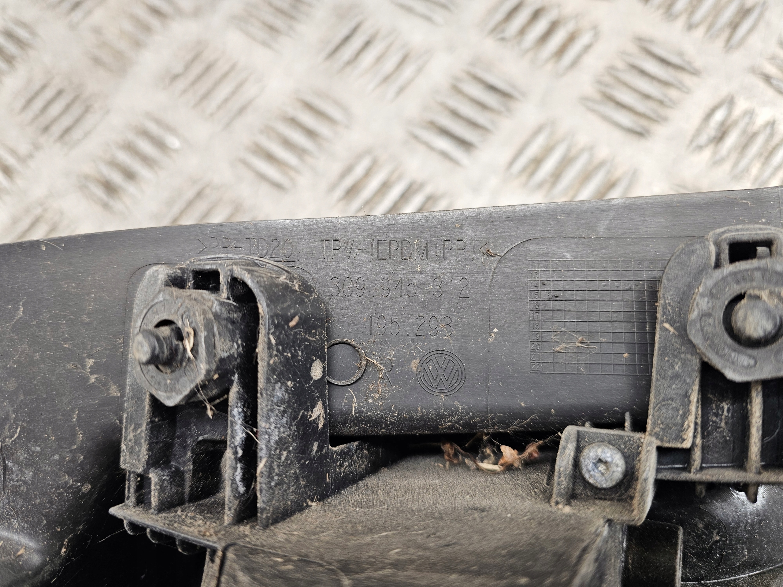 light right rear part rear VW PASSAT B8 KOMBI 3G9945312