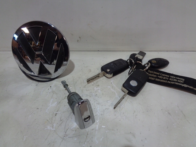 ЗАМОК КРЫШКИ ВКЛАД ЛЕВ. КЛЮЧИ VW ФАЙЕТОН РЕСТАЙЛИНГ 3tdi 07-10