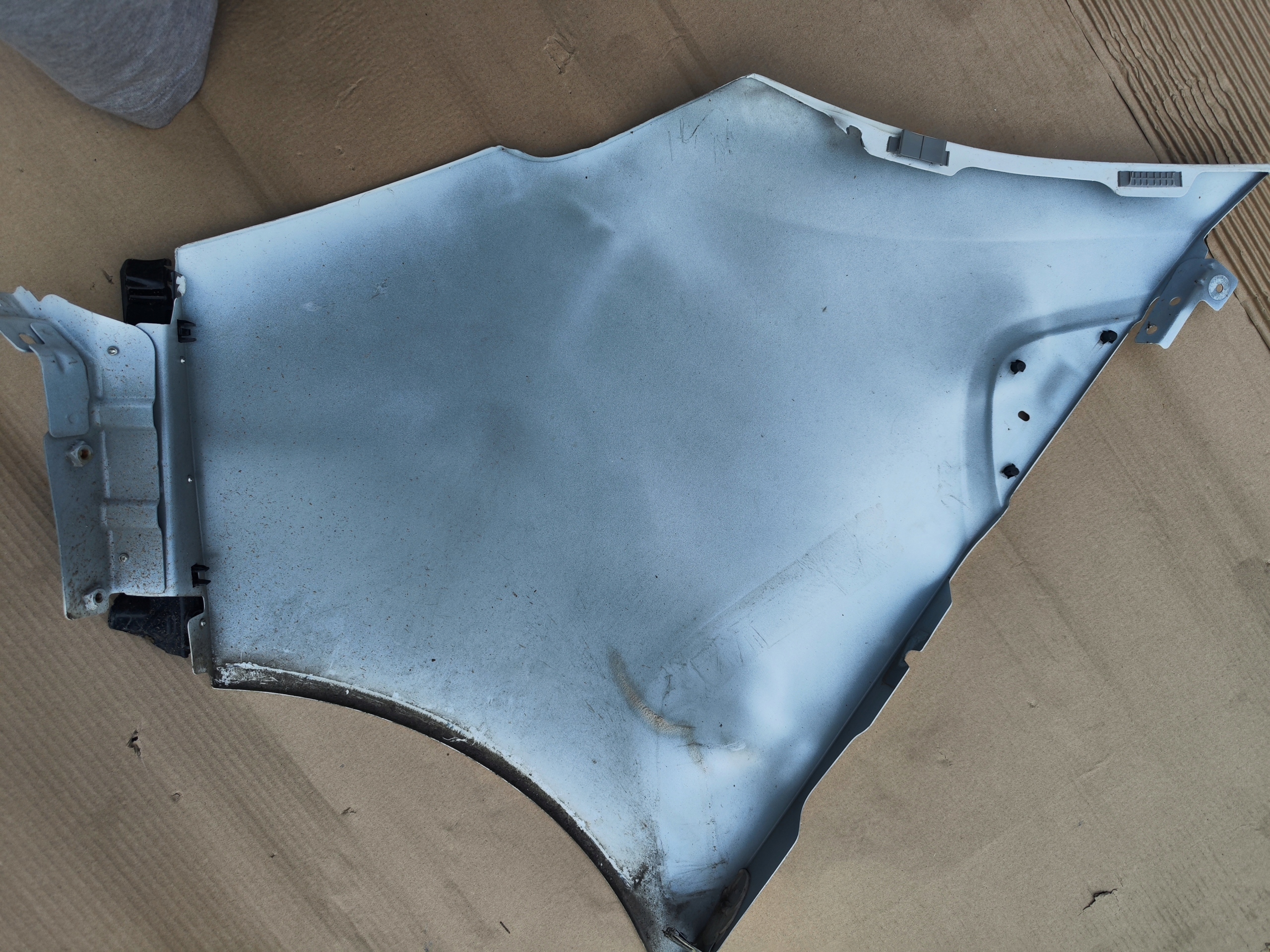TRAFIC III VIVARO II B TALENTO fender right front renault opel