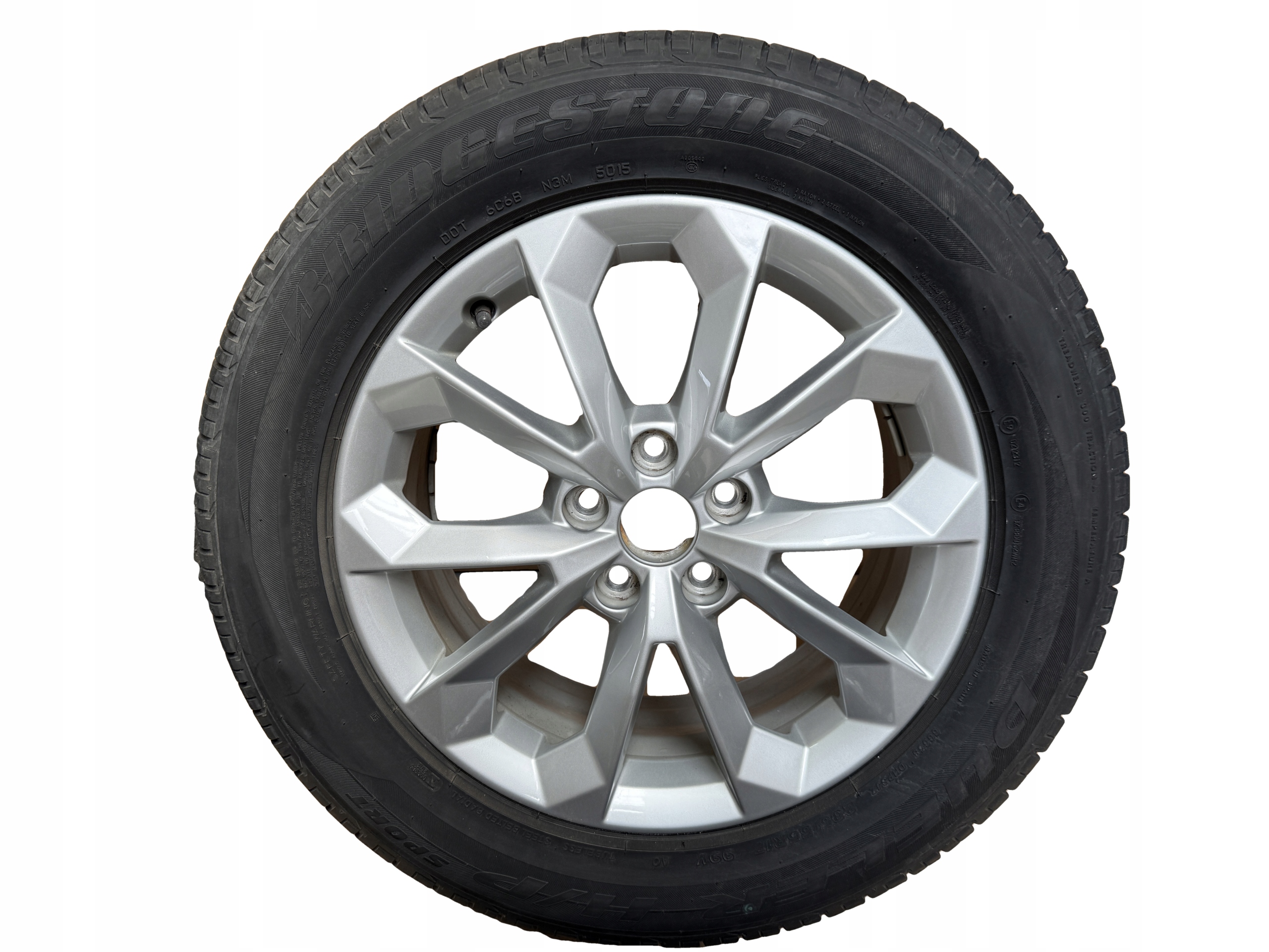 AUDI Q3 8U wheels discs 235/55R17 BRIDGESTONE