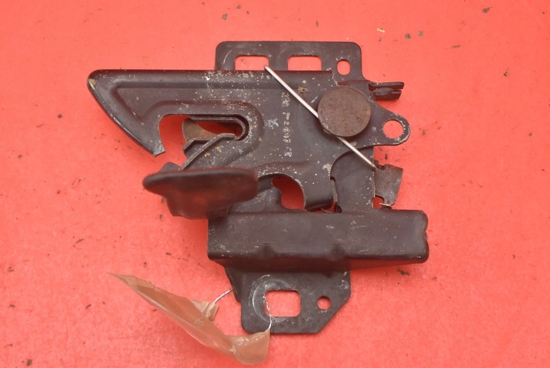 bonnet latch lock 25664742 CADILLAC CTS 1 and 02-07