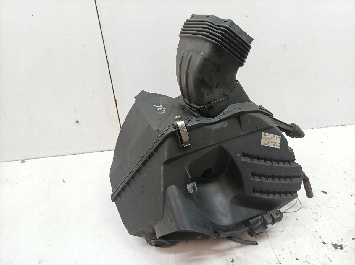 Gehäuse filter luft 4F0133835F 3.2 V6 Audi A6 III (2004-2011) C6