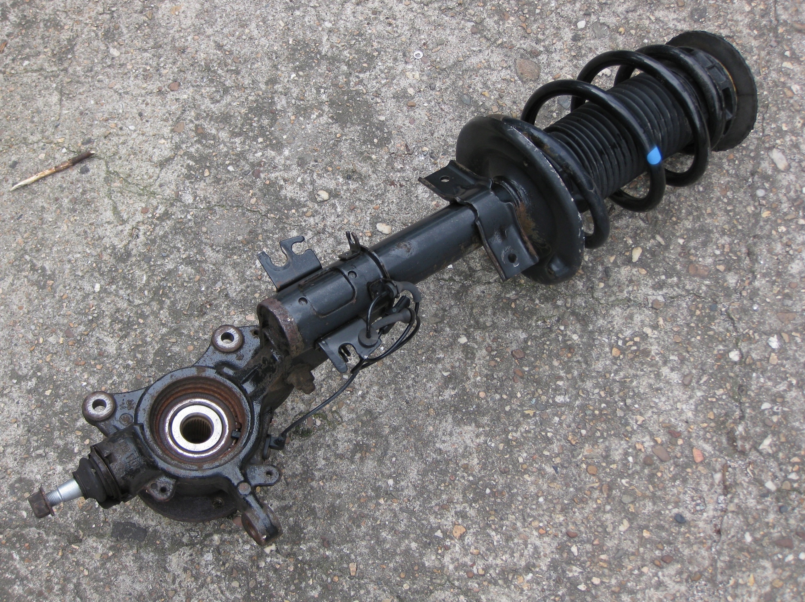 RENAULT MASTER III 2.3 DCI 23R McPherson left front 543028774R