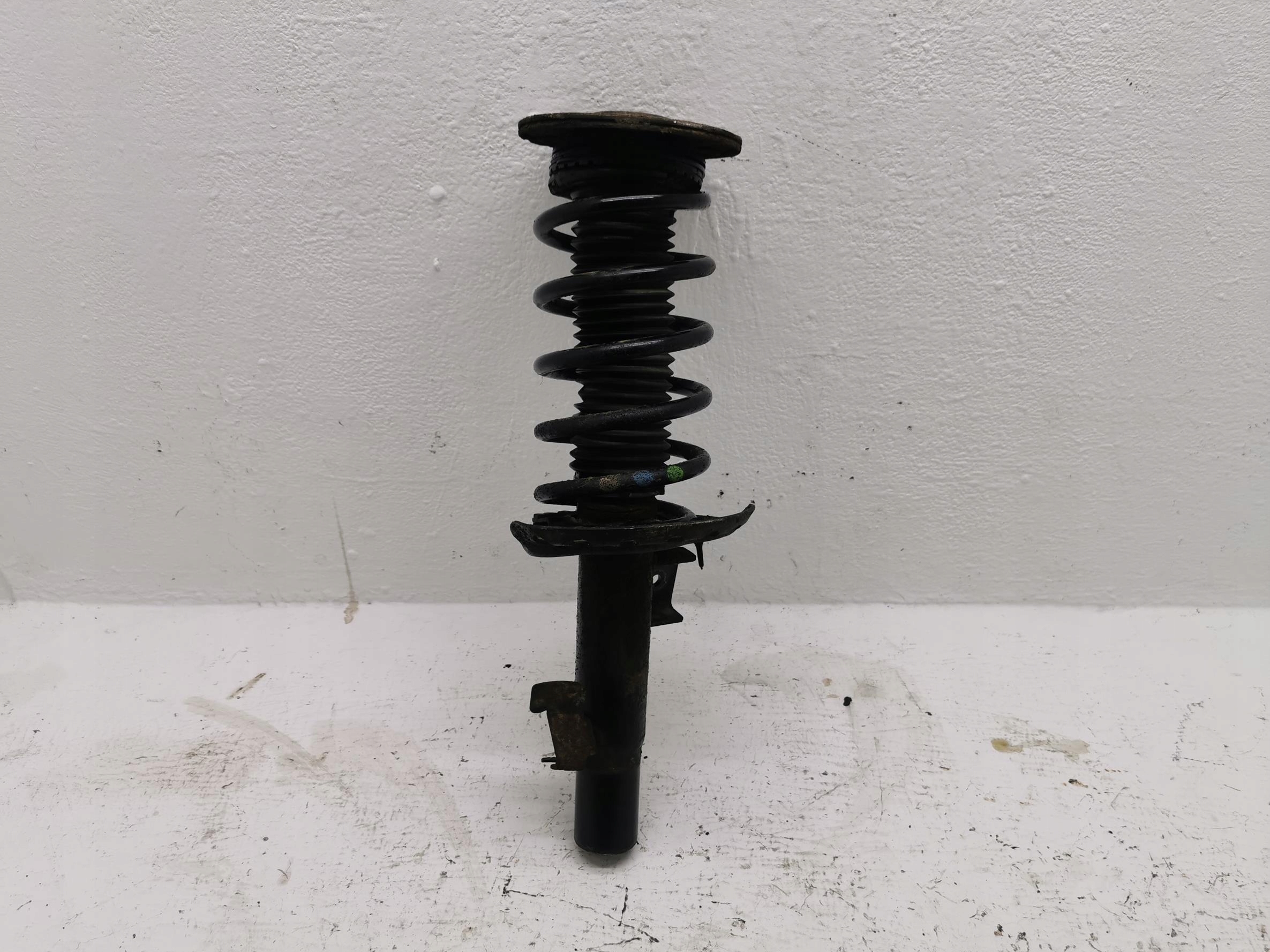 shock absorber left front VOLVO V60 and 31262902 10-18