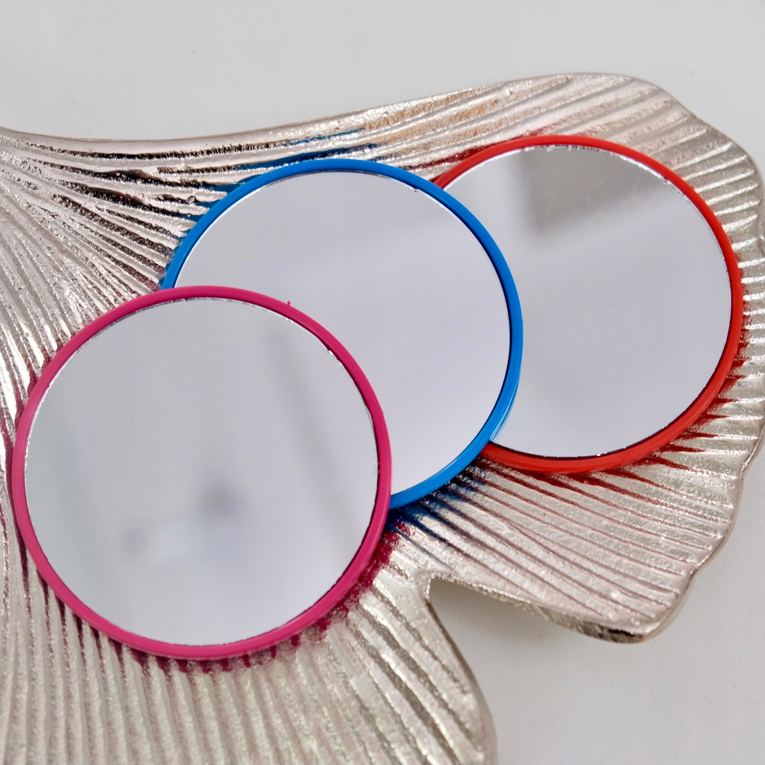 LUSTERKO MAŁE KOSMETYCZNE OKRĄGŁE LOGOPEDYCZNE KIESZONKOWE DO TOREBKI EAN (GTIN) 5900238451313