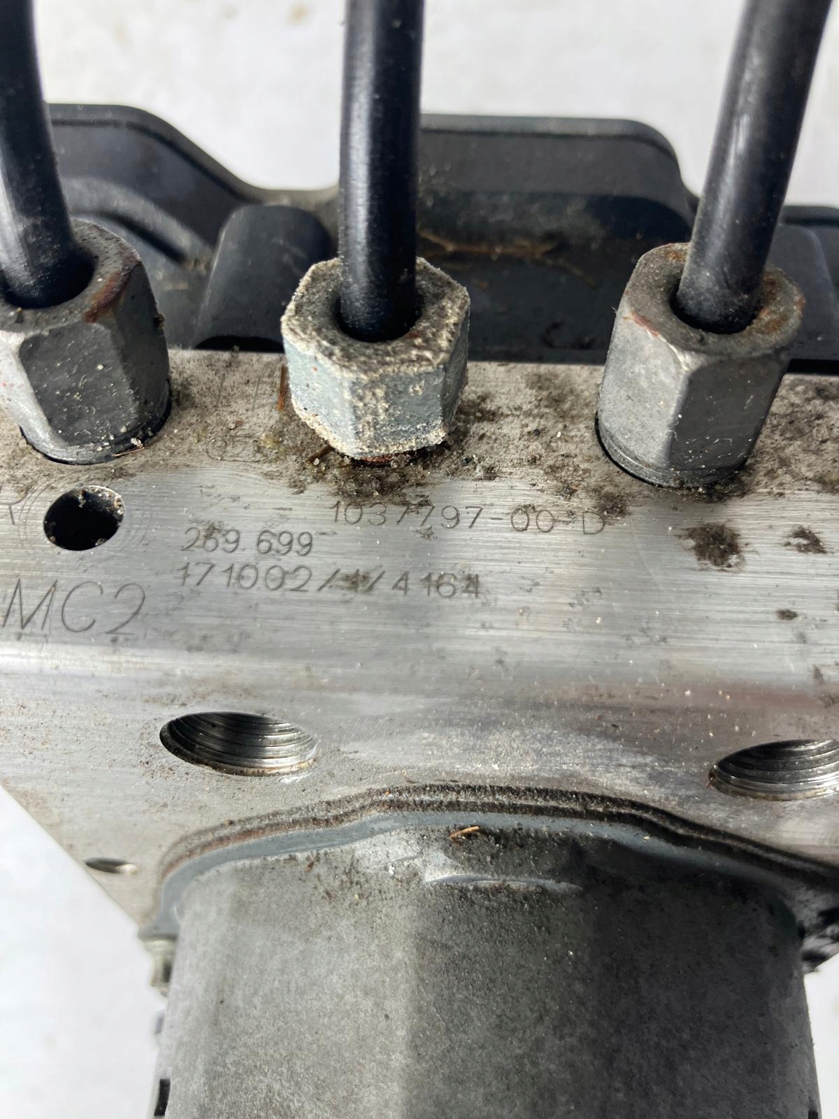 servo bubanj ABS TESLA MODEL S 1037797-00