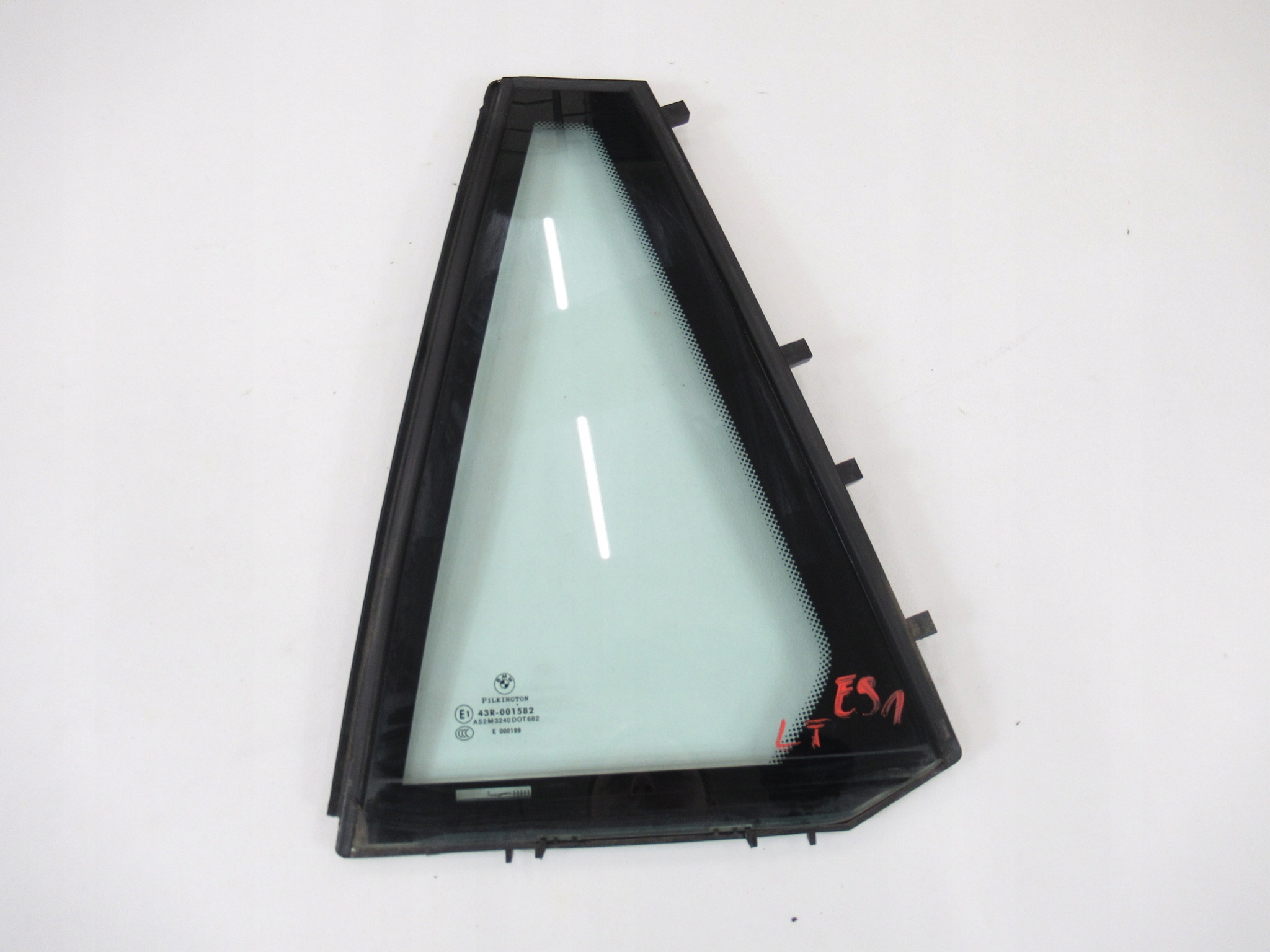 Стекло заднее левое BMW e91 универсал AS2