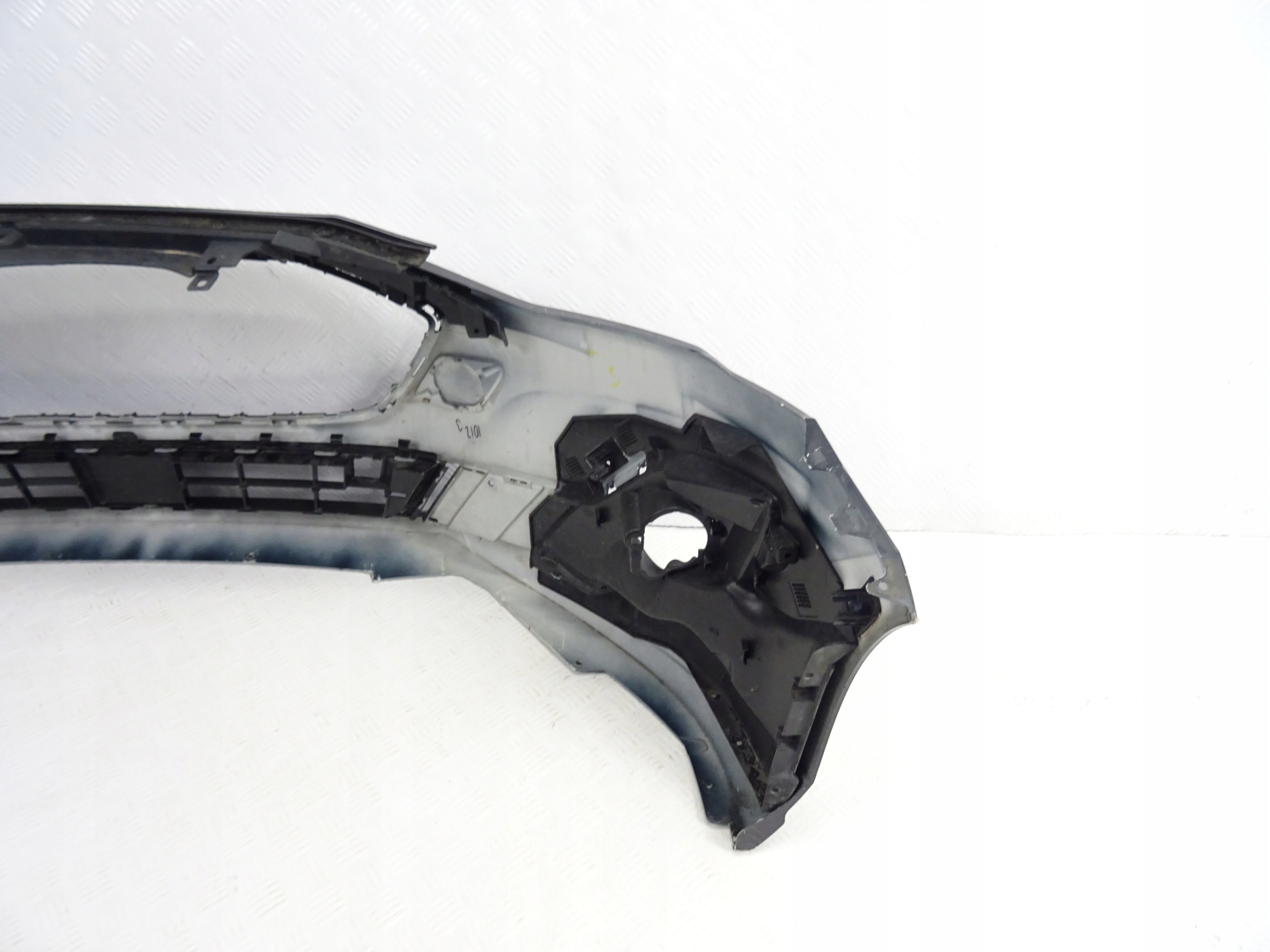 FORD FOCUS MK4 IV VINGALE nárazník predok predný