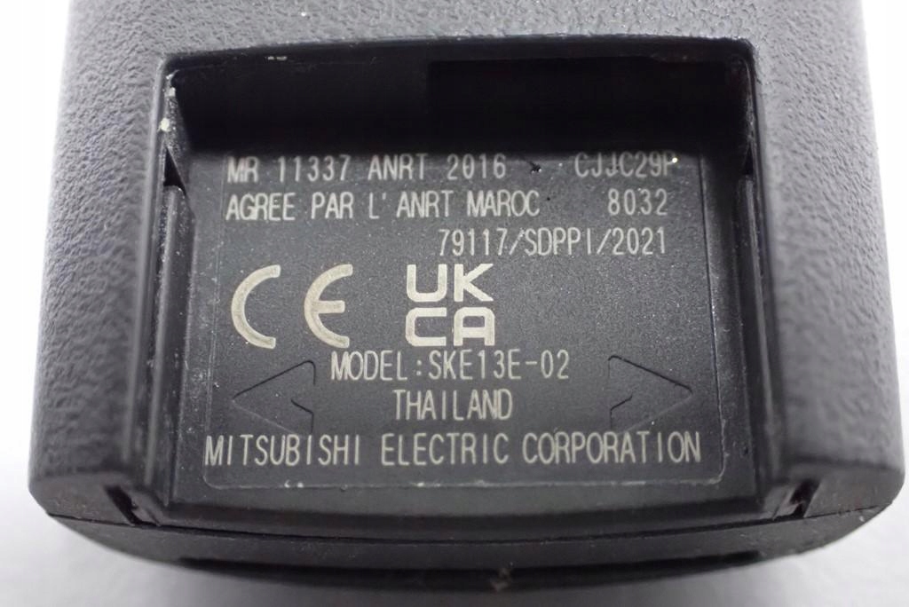 KLUCZYK KLUCZ PILOT ORYGINAŁ MAZDA2 2 DJ 23R Wersja Europejska