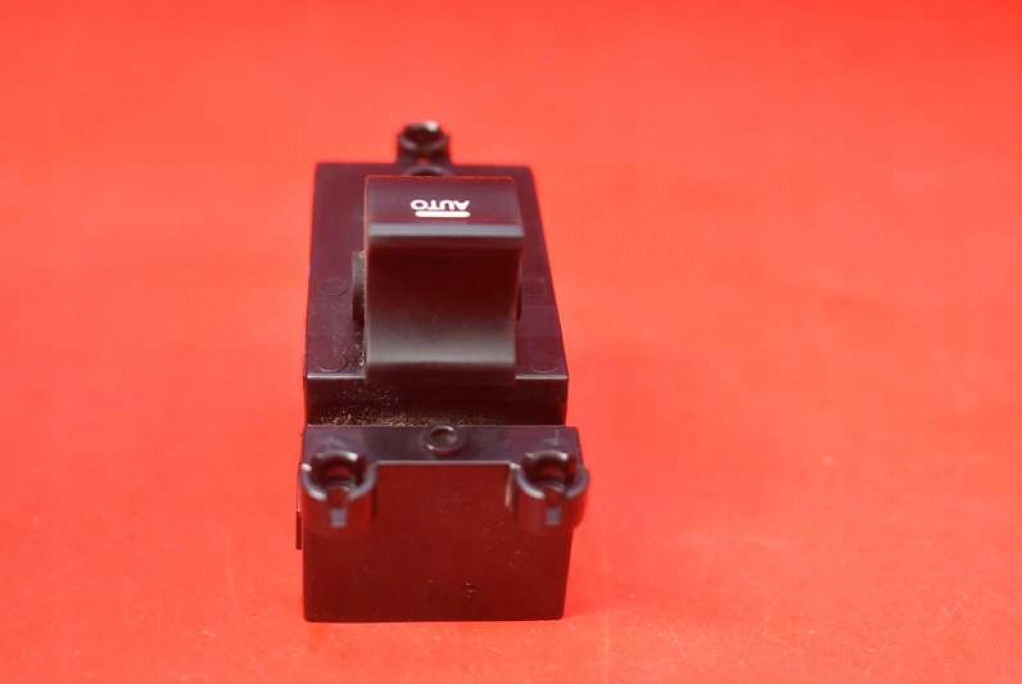 switch lifting windows right front EU 39R510-13102 HYUNDAI I40 15-20