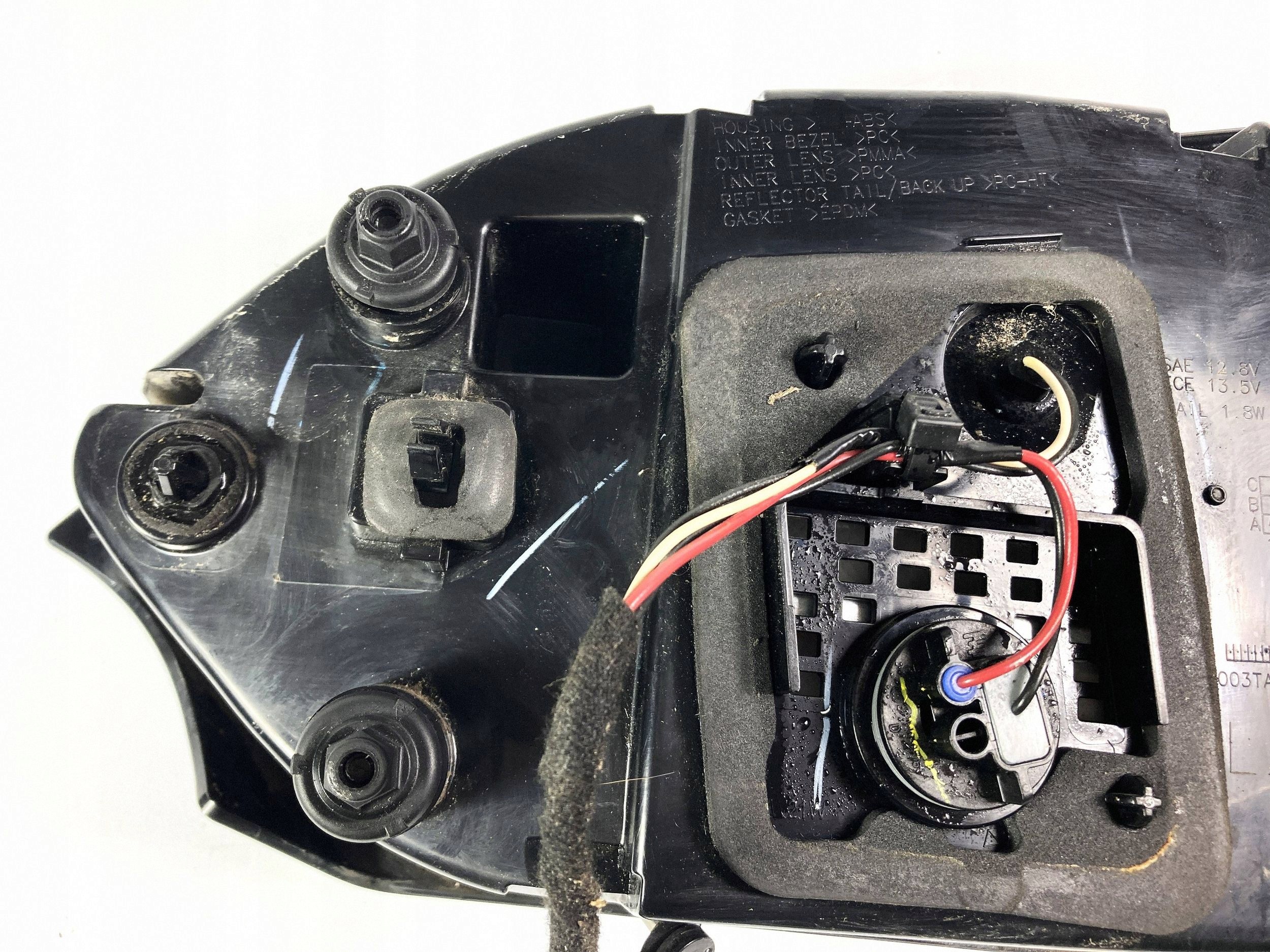Chrysler Pacifica 2017-20 light rear left left rear part