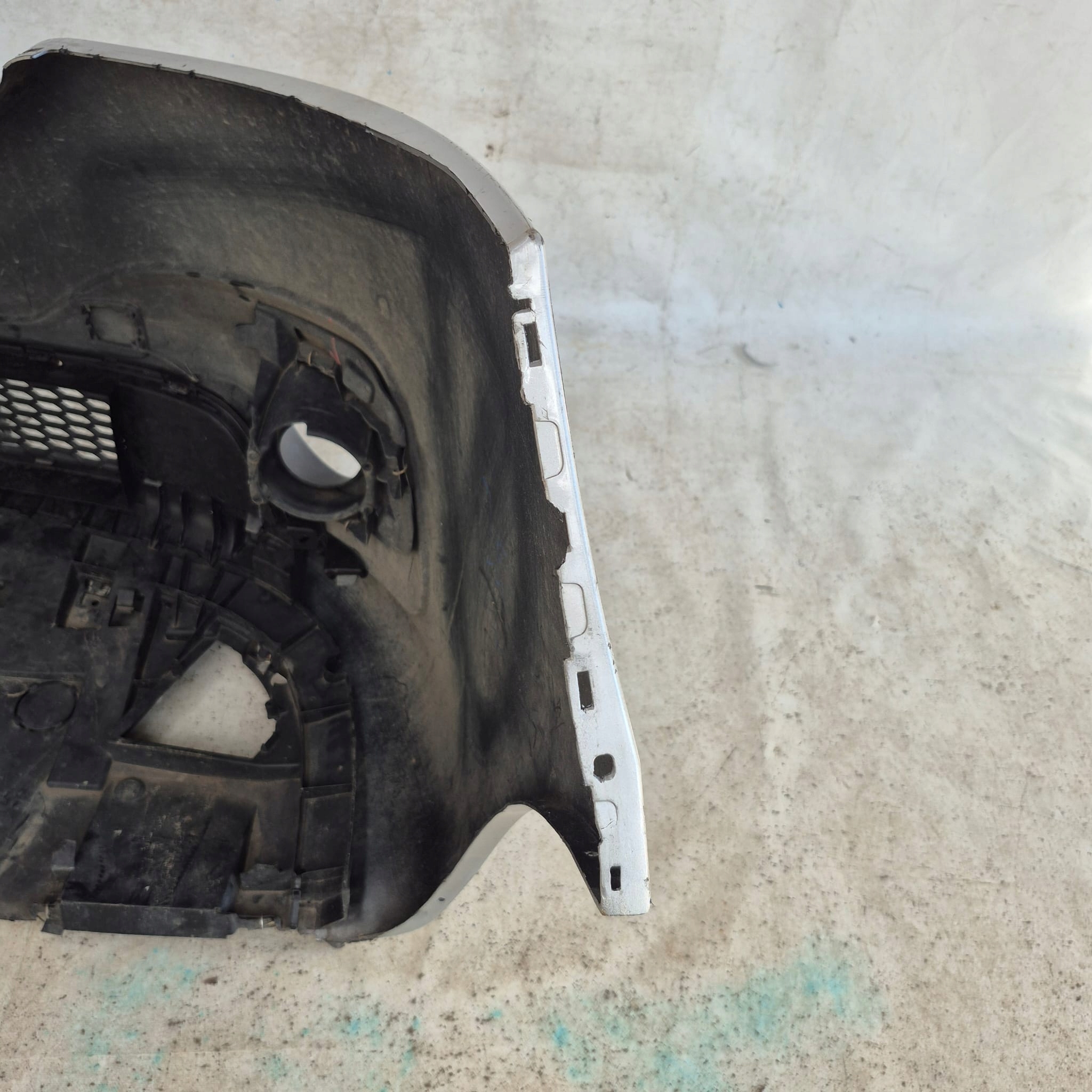 RENAULT TRAFIC III 3 OSOBOWY 14- bumper front front 620223916R