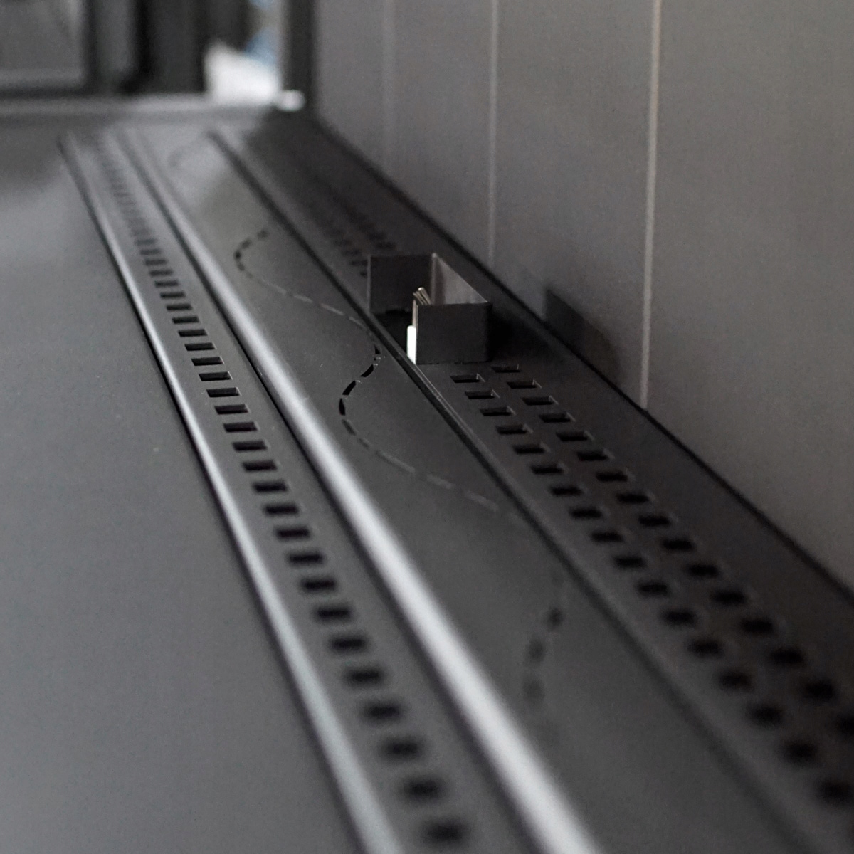 Kominek gazowy LEO 70 propan 100/150 4,8 kW manual Wysokość produktu 81.6 cm