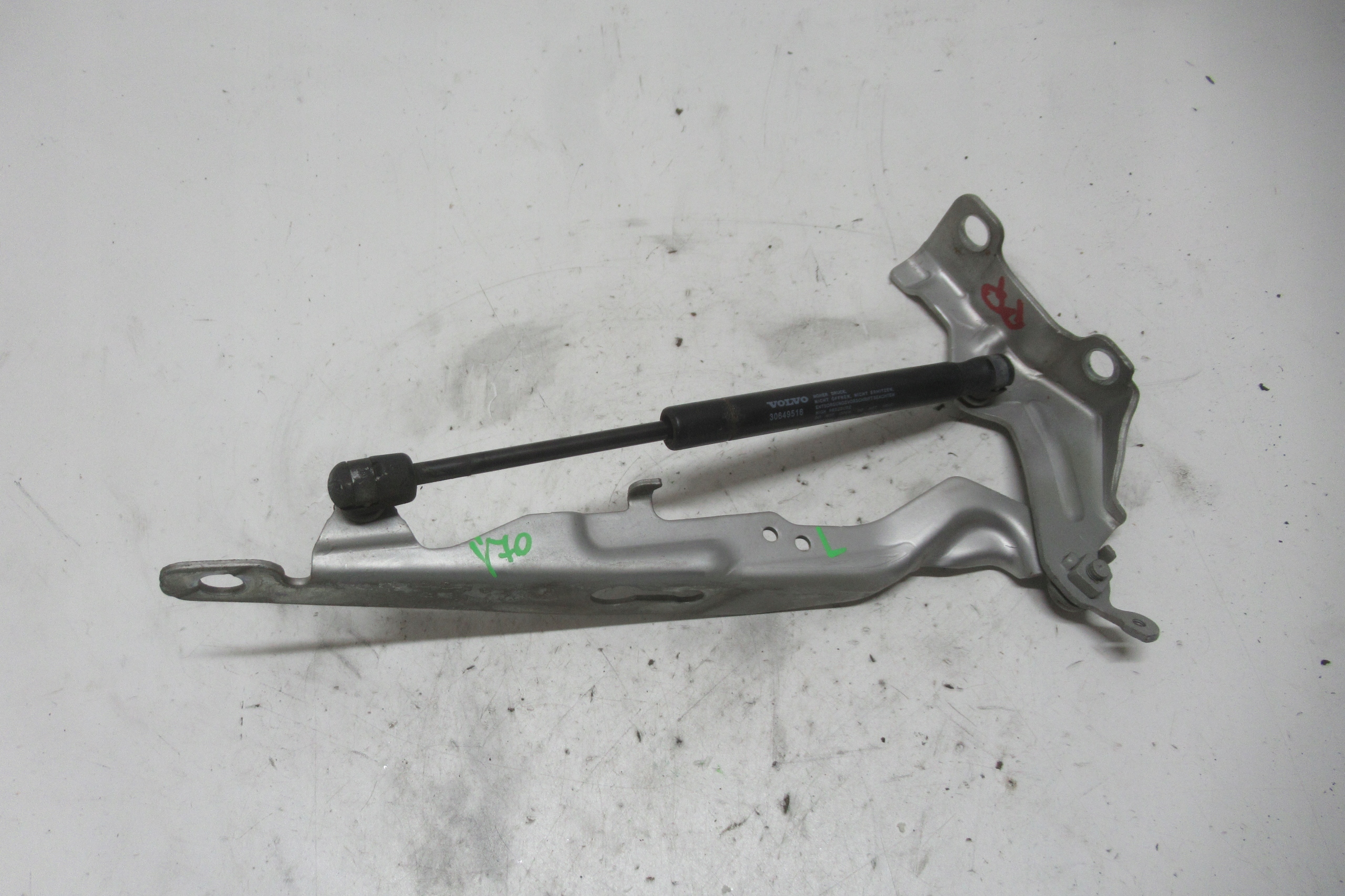 VOLVO V70 2.0 D 09R hinge bonnets left right front telescope KOMPLET