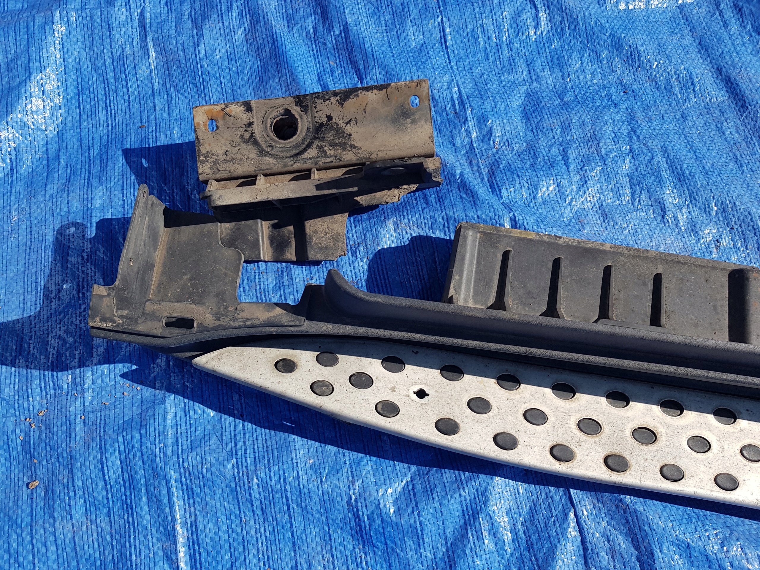 left threshold MERCEDES ML W164 cap moulding STOPIEN