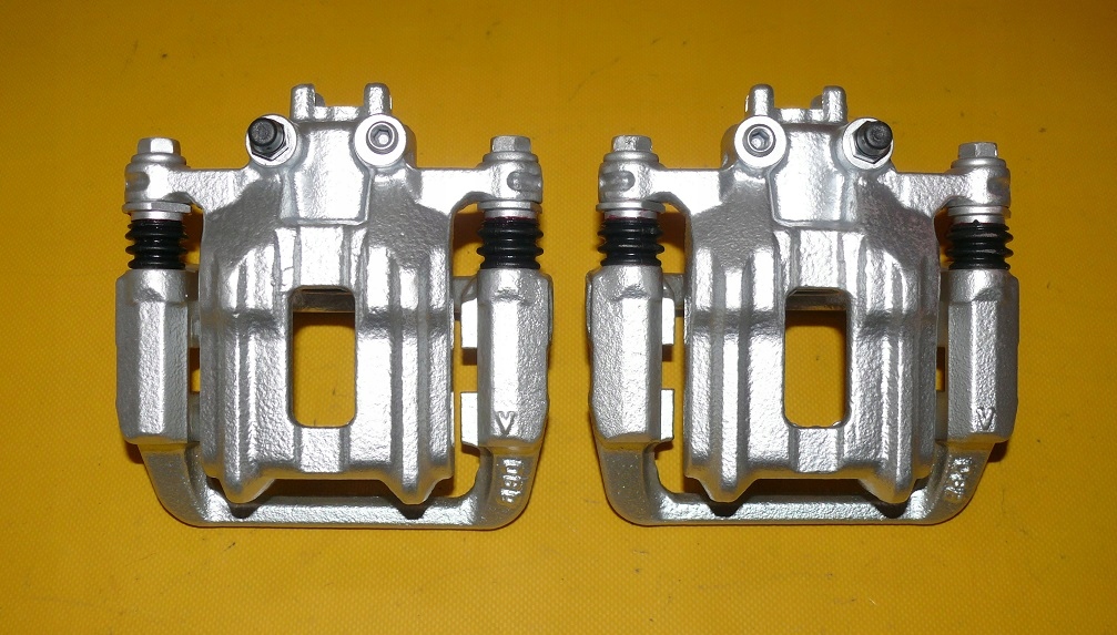 282/2mm - ЗАЖИМЫ ЛЕВЫЙ И ПРАВЫЙ ЗАДНИЙ ДЛЯ HONDA ACCORD VIII 282/9 08-