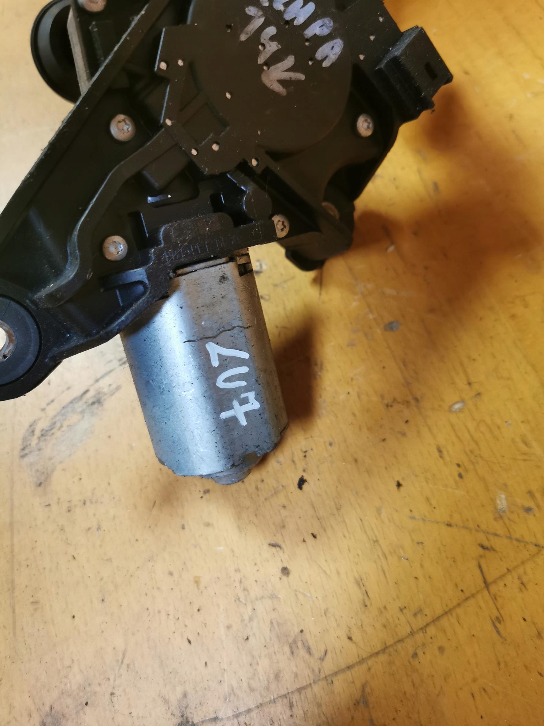 Motor Wischer heck RENAULT SCENIC III 287100010R 08-16