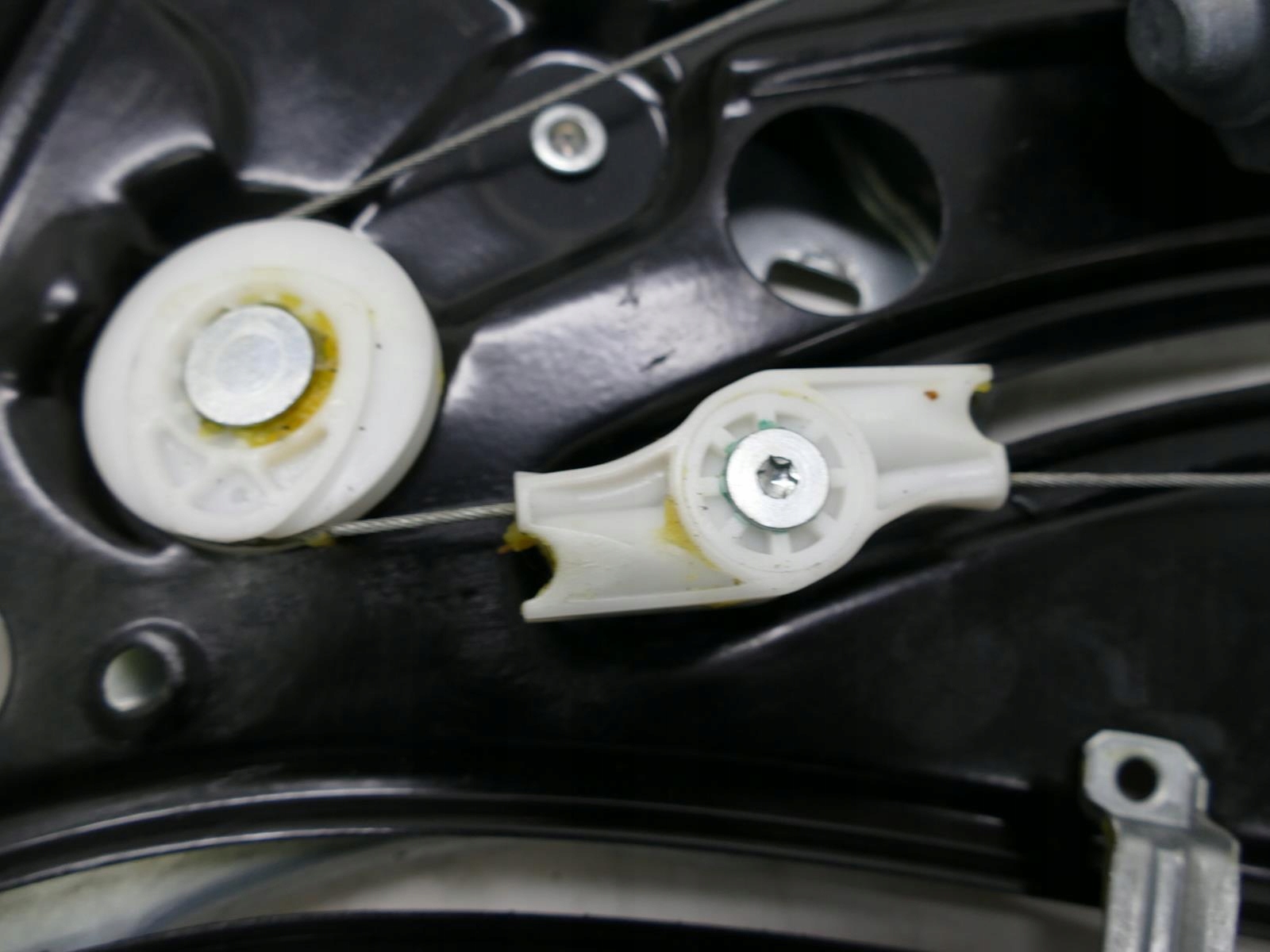 MERCEDES E W207 A207 window regulator right rear part