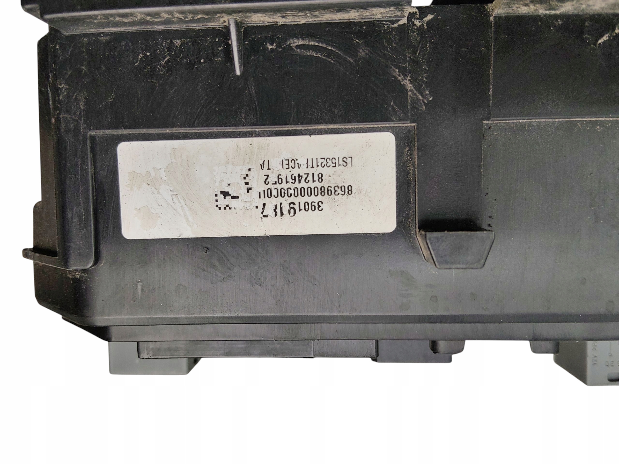 Module fusibles Module BSI OPEL ASTRA V K 39019187