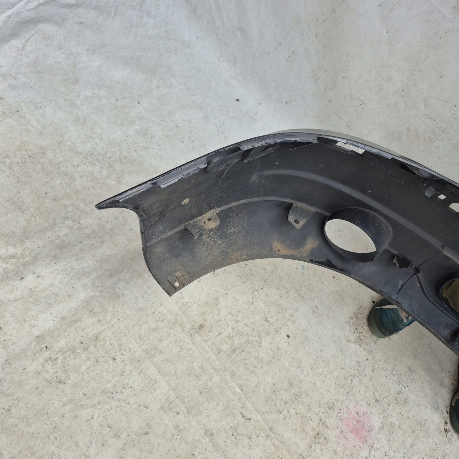 VOLVO S60 and 1 00-04 bumper front front washer
