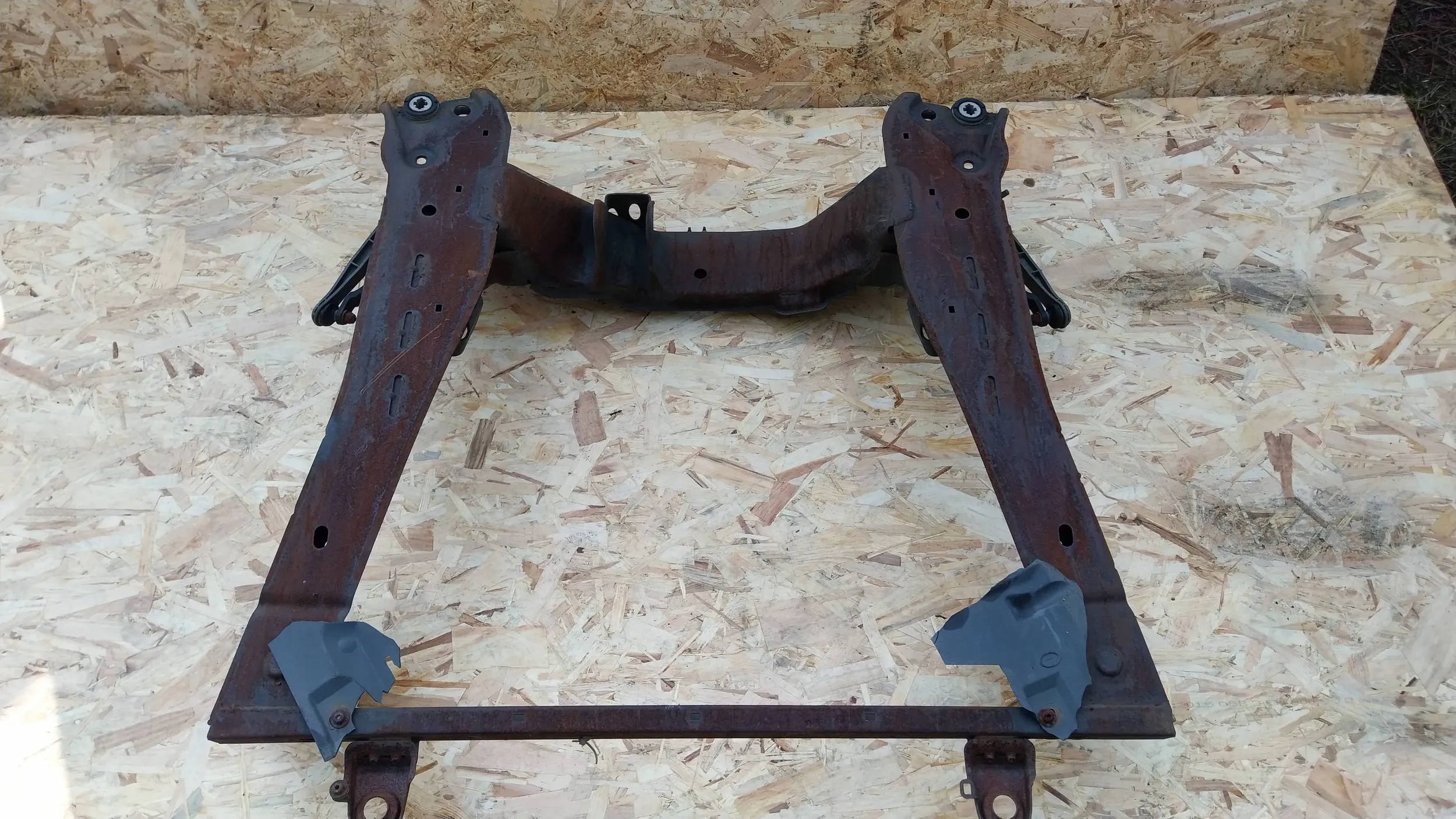 axle beam subframe axle beam Ford Mondeo Mk3 TDCI